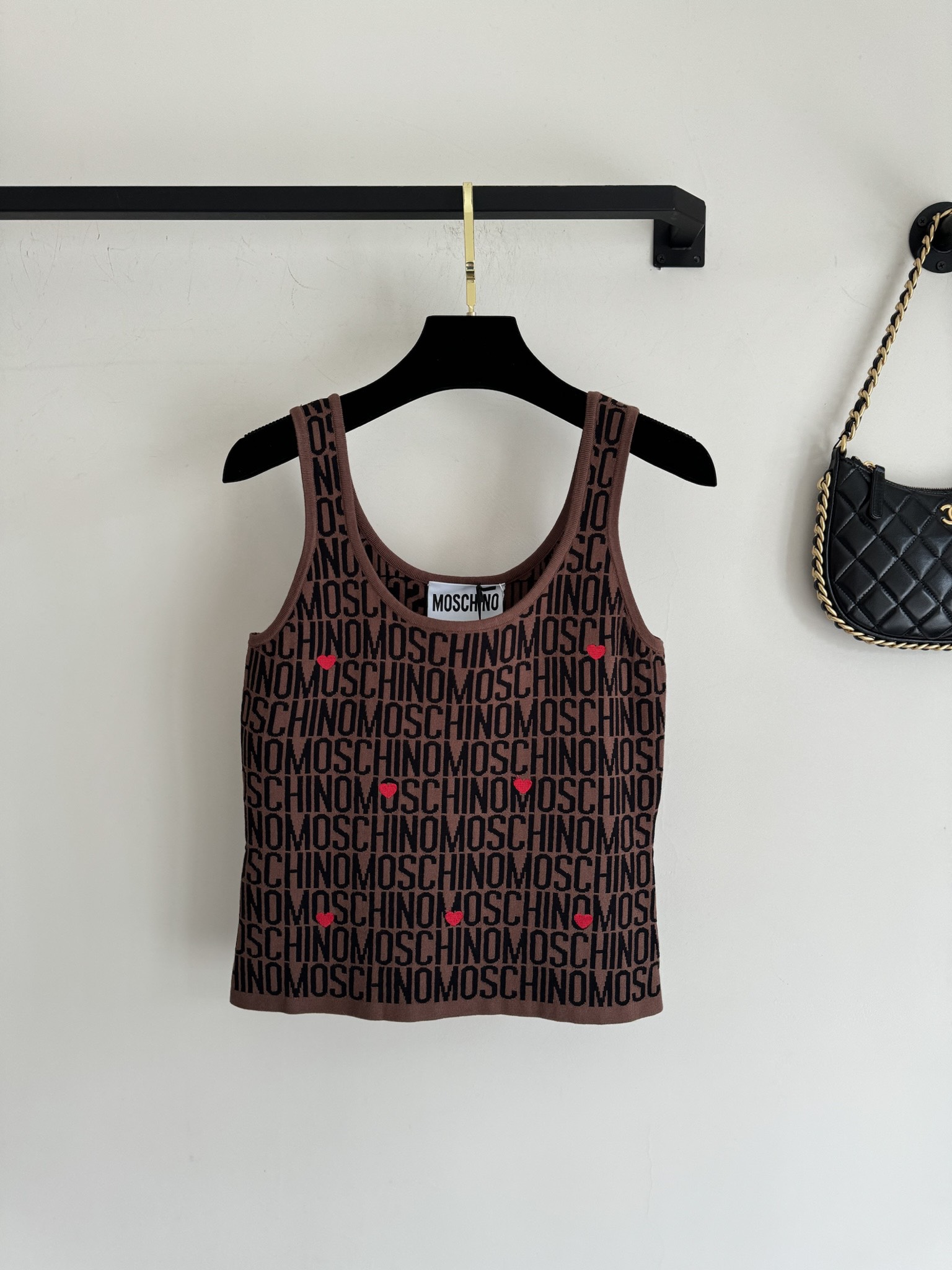 P506 Single-rate female suit packaged with Moschin* new tack, knitting vest SML