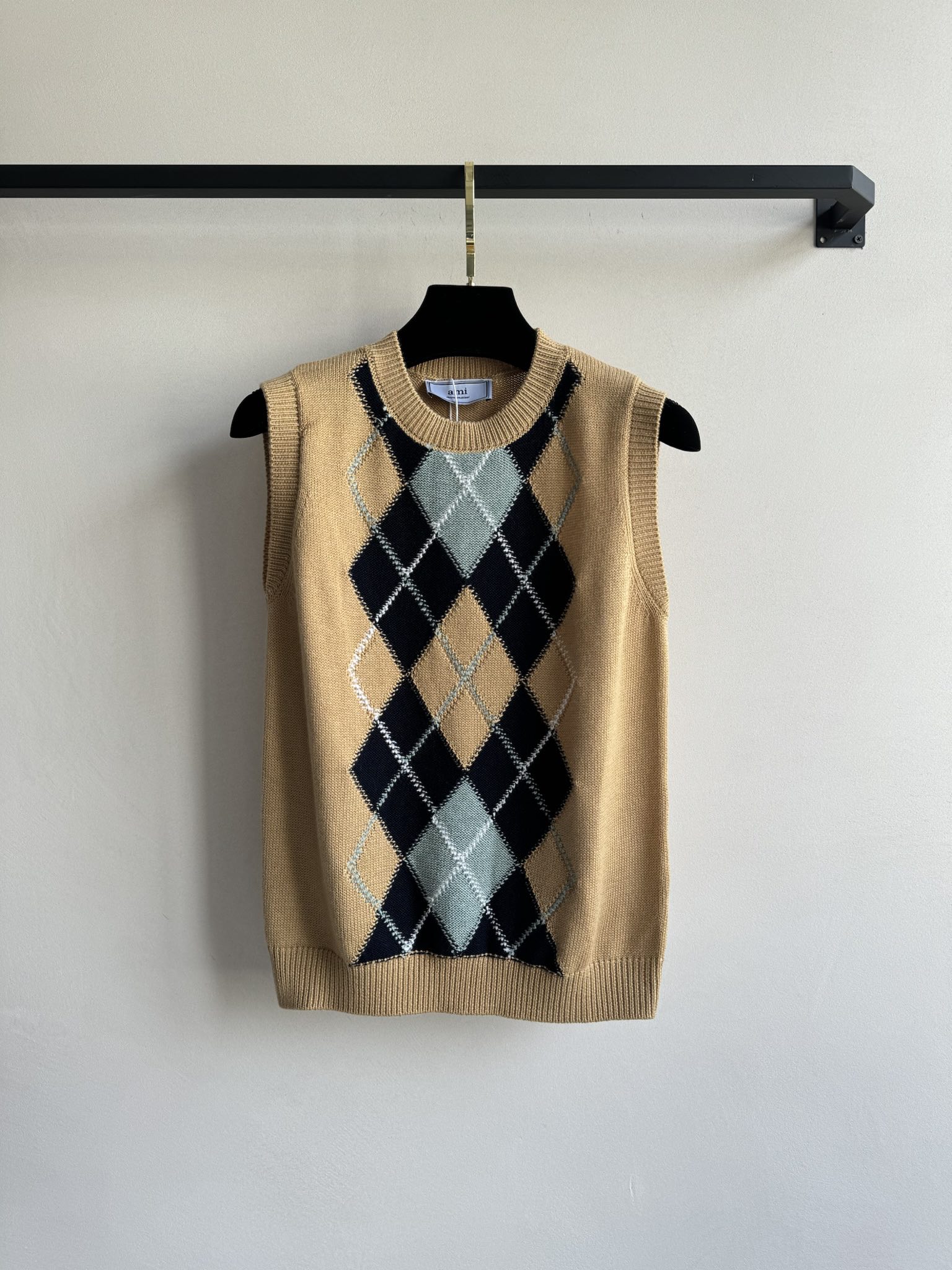 P552 First-Hand Female Suit with Shrink Knitting Vest for Fall/Winter Collection - 图片 1