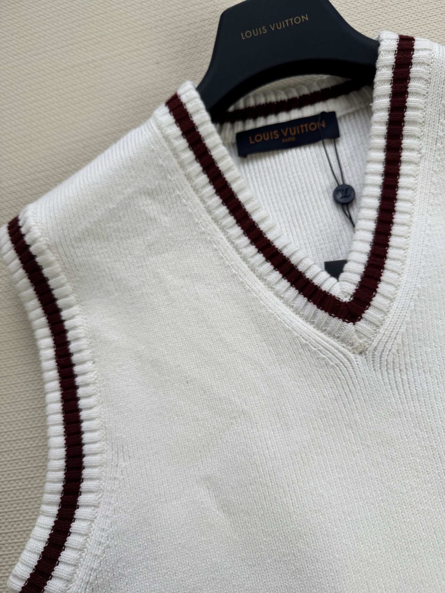 LouisVuitto*25Ss早春新款背心马甲Yb定制开发高版出品德国进口提花机织片而成版型上身百搭又