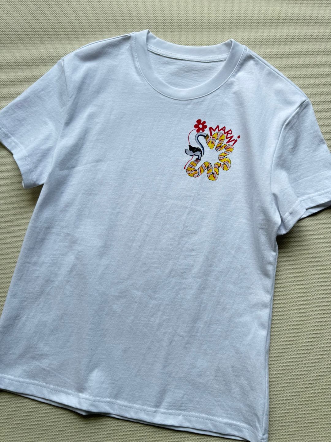 p437 First-rate, hard-core women’s suit, new Marni, New Year’s Snake T-shirt SML - 图片 5