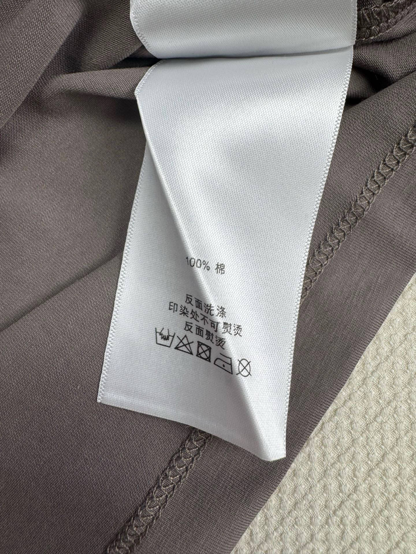 P460 Women’s Suit: Pig’s Nose Button Detail, Stereo Embroidery, Retro Style - 图片 6