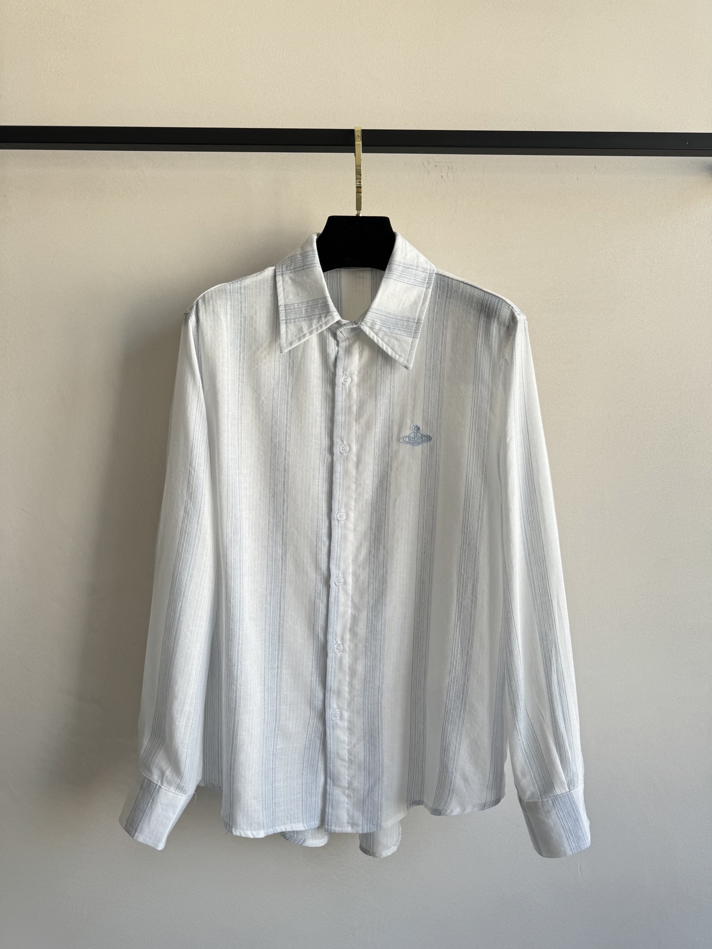 Western Queen Embroidered Sunscreen Shirt: Annual, Stylish, Monochrome, Recommended for Fashionable Bad Girls. - 图片 1