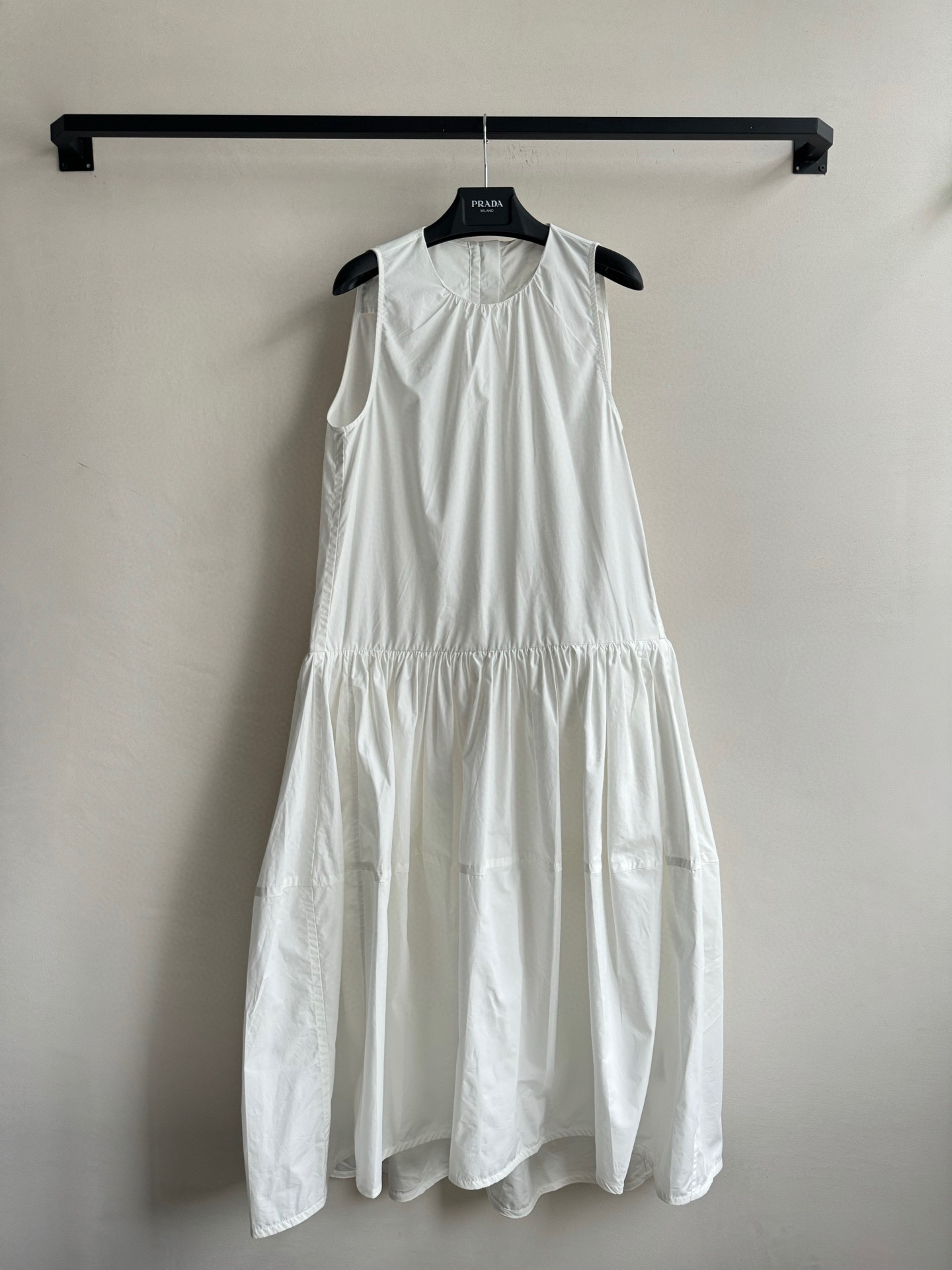 Minimalist Cotton Vest Dress by Jill Sander: Simple and Cute Style - 图片 1