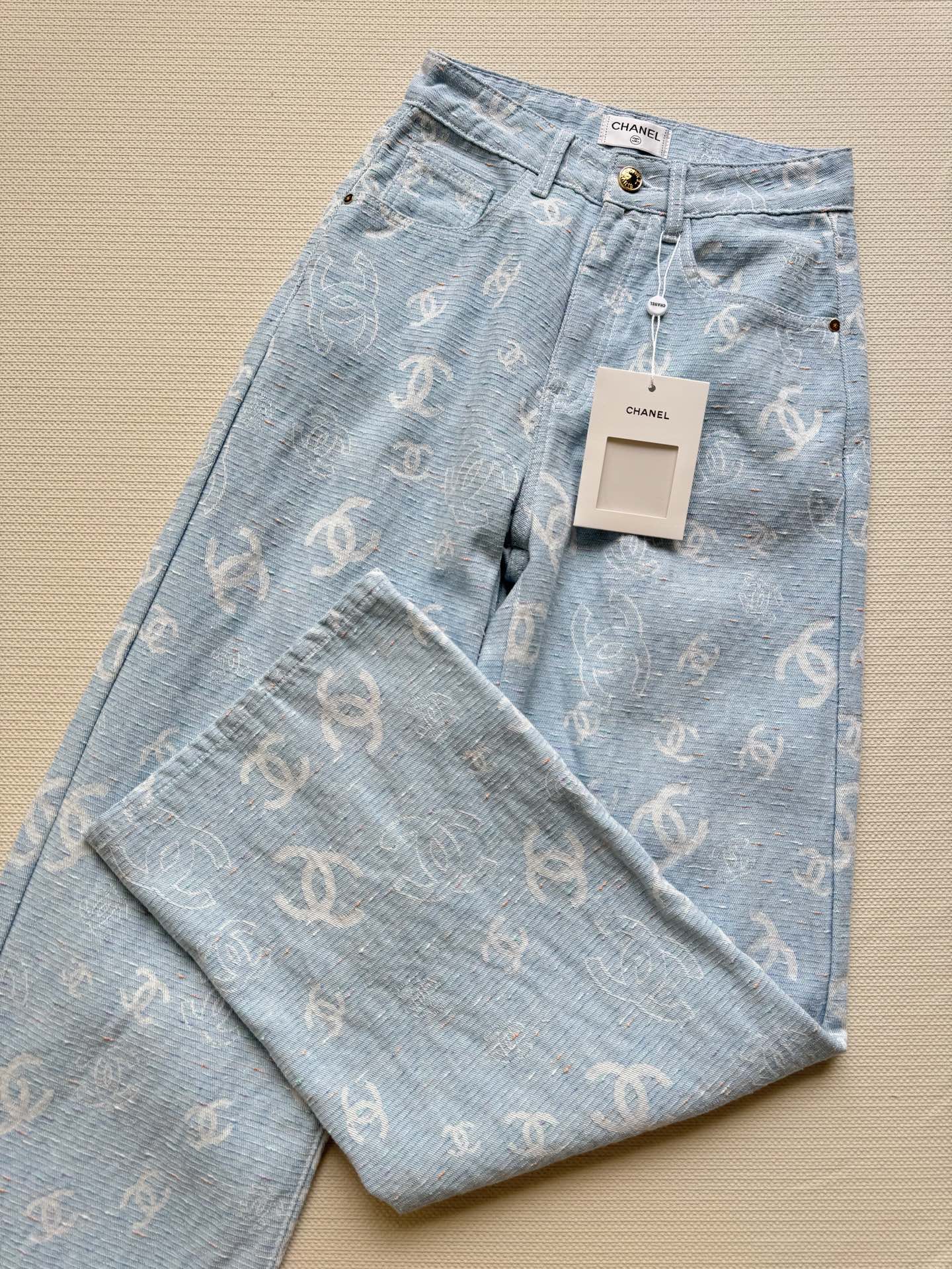 Chanel 25SS Light Blue Jacquard Straight-Leg Jeans - Spring Collection 5 i1741928165752 444 0 6