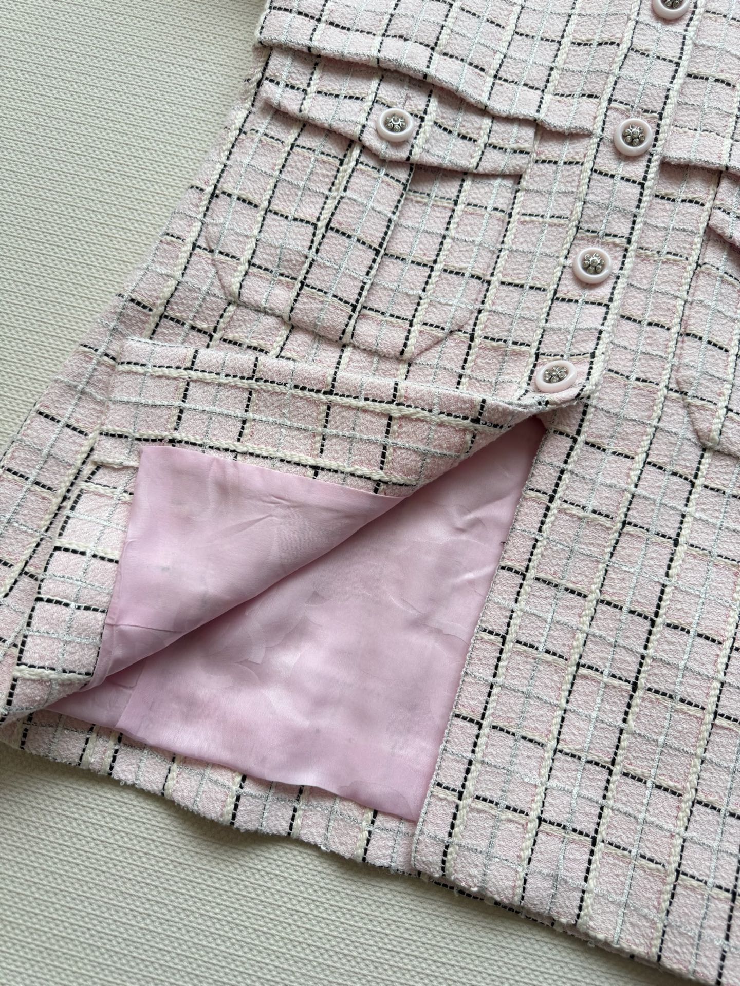 Chanel 2025C Tweed Mini Dress, Pink, White and Black - Elegant & Chic 9 i1745117793593 8954 0 5