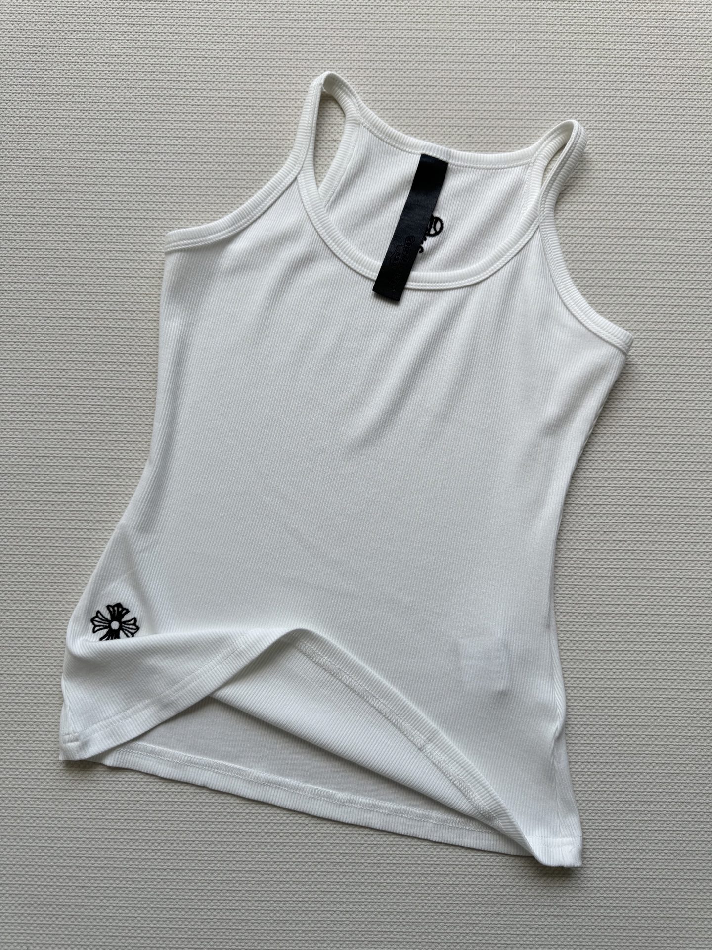 Versatile Female Suit P368 with Cream Cream Vest 100-Pack, Black & White SML - 图片 2