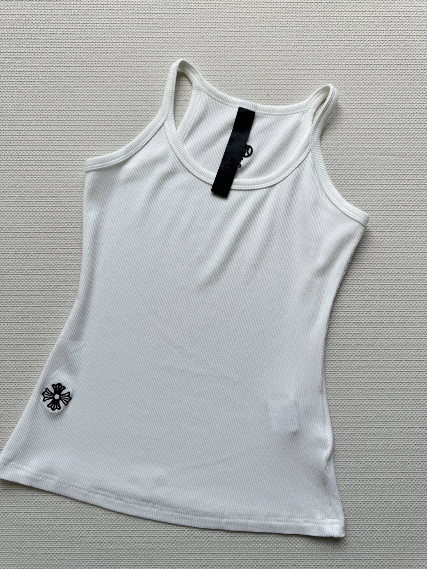 Versatile Female Suit P368 with Cream Cream Vest 100-Pack, Black & White SML - 图片 1