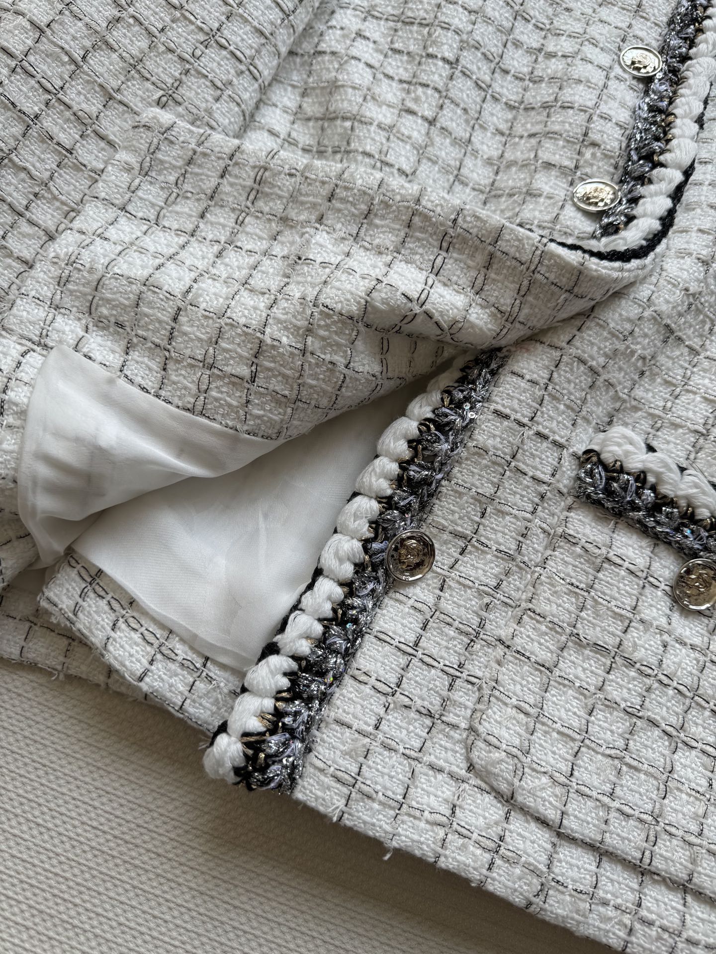 Chanel Inspired Wool Blend Cape Dress Coat - Elegant Black & White Design 8 i1745690307592 5753 0 2