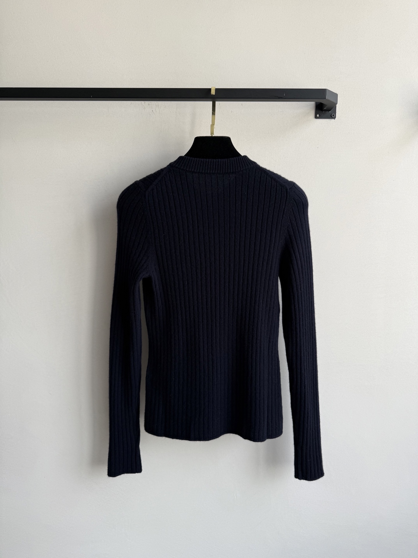 LoroPiana🆕新款，老钱风简单优雅风格，羊绒面料好柔软舒适😍2⃣️色ＳＭＬ.