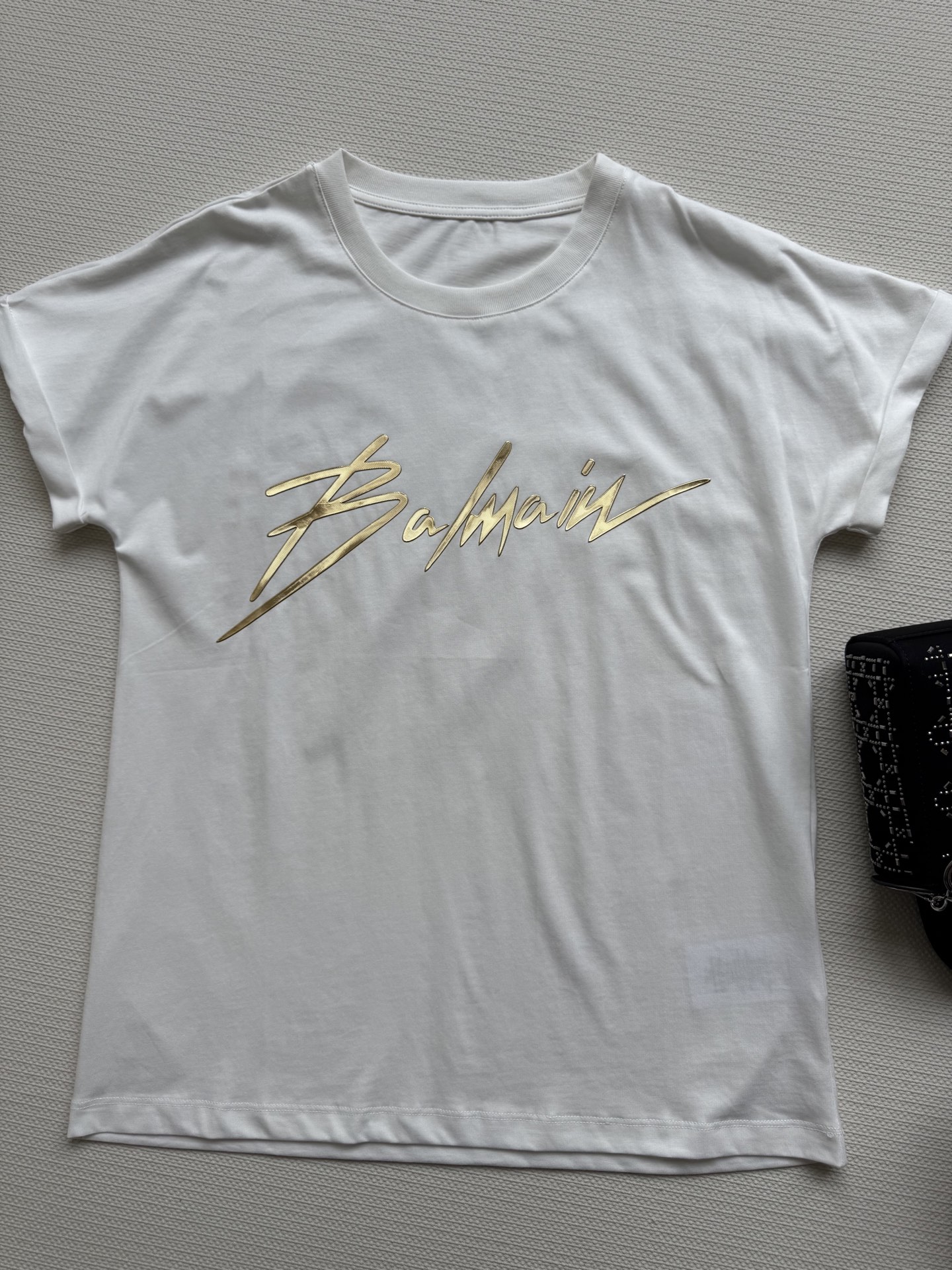 Balmain Women's Signature Metallic Gold Logo T-Shirt Crew Neck Short Sleeve 3 i1747024930830 678 0 2