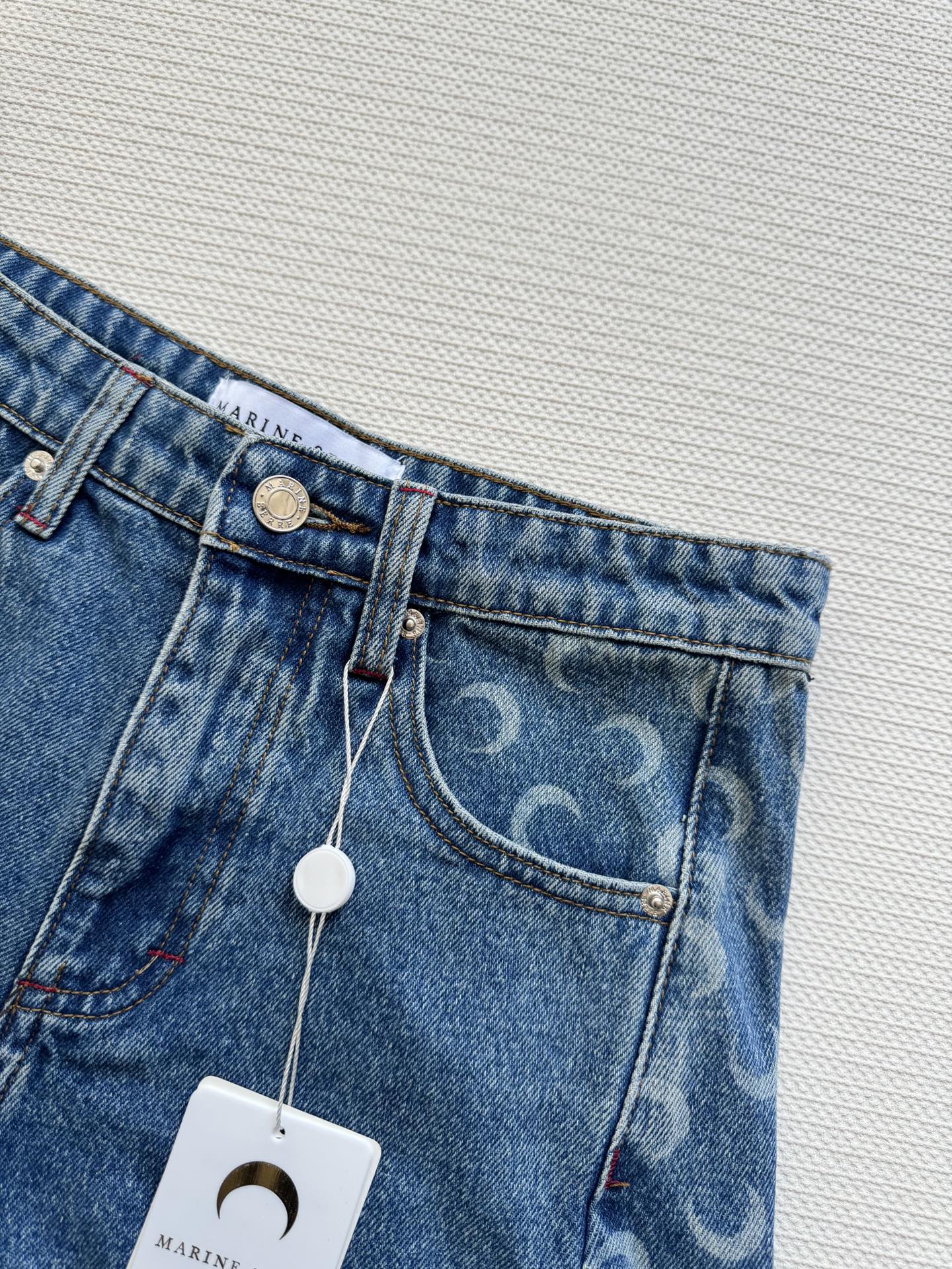 Unique P460 Marine Serr*25SS Moonprinted Jeans: Fusion of Moonmarks and Cowboy Fabrics - 图片 4