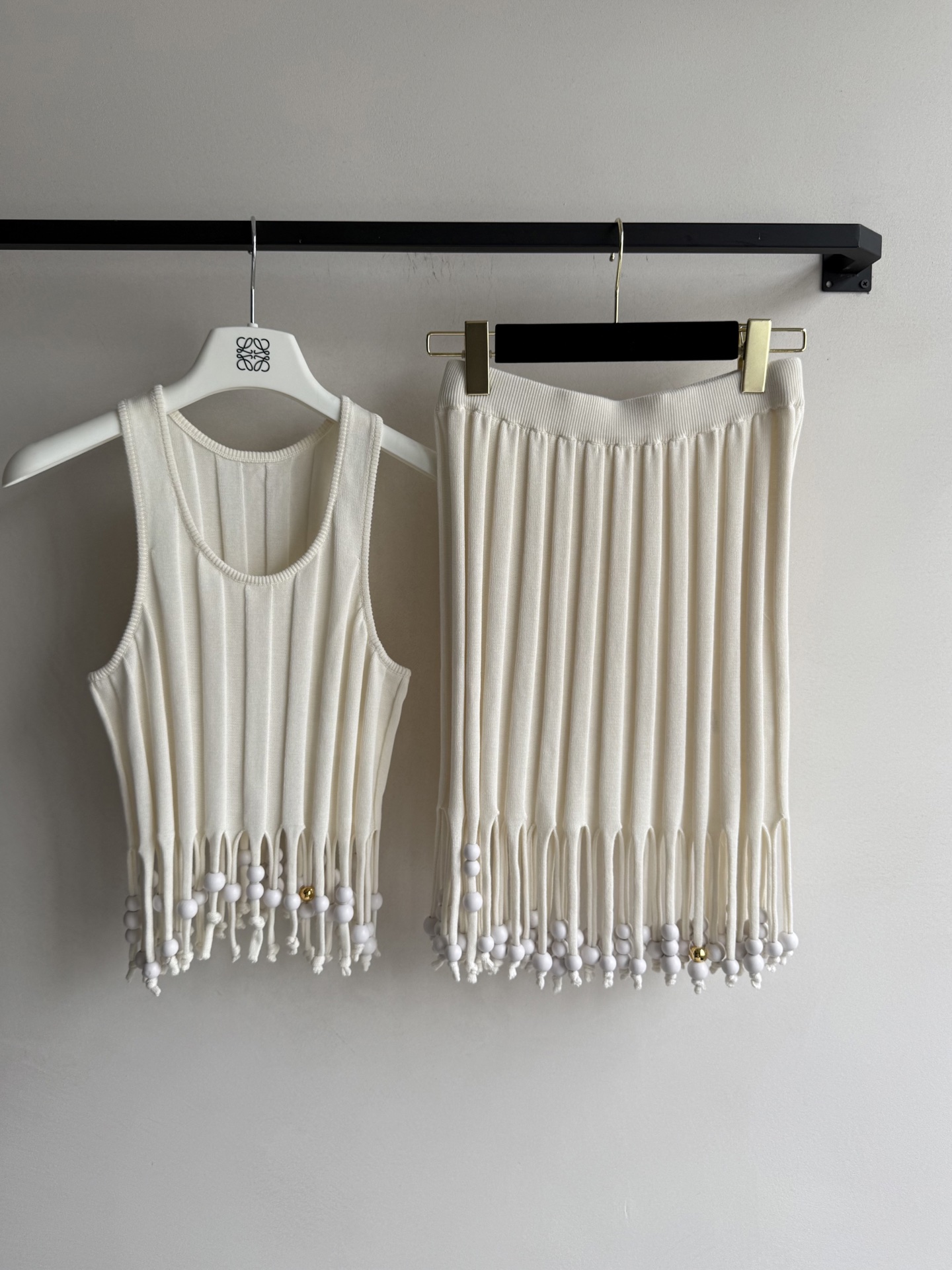 Loewe Fringe Vest Top & Midi Skirt Set - Bohemian Style for Summer Vacation 2 i1748110851461 6956 0 5