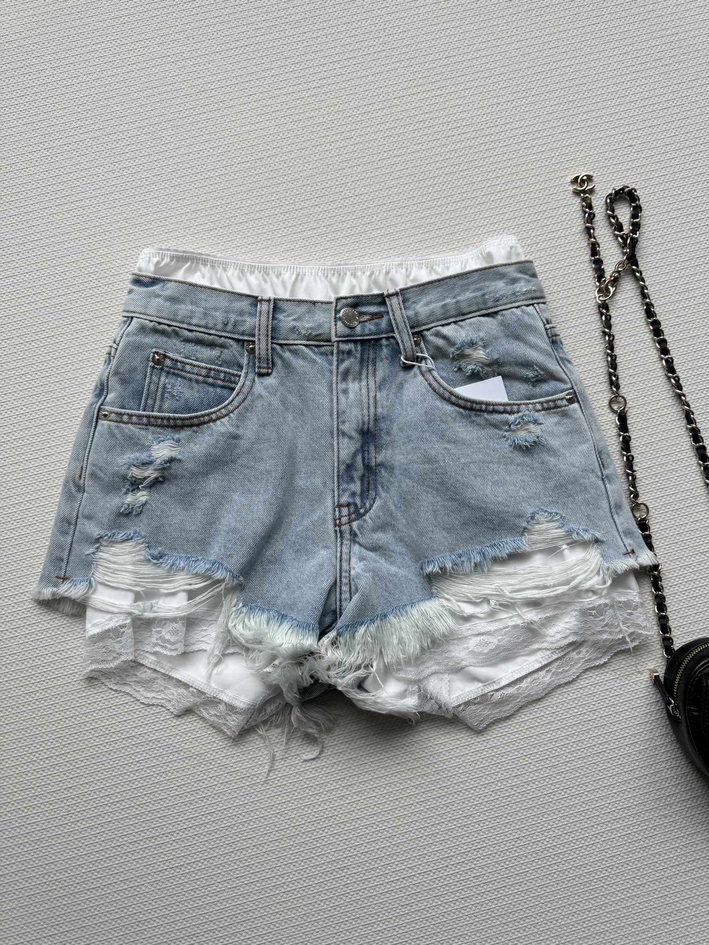 Stylish 25SS Lace-Faked Jeans and Sophisticated First-Class Female Suit Package Summary - 图片 1