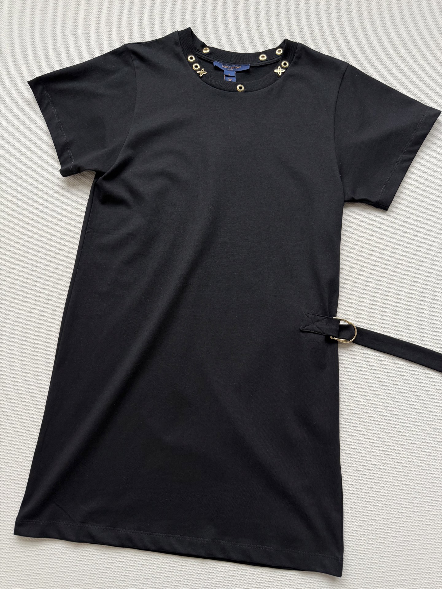 Louis Vuitton Cotton Mid-Length T-Shirt Dress with Metal Logo - Spring Collection 4 i1748588324328 9798 0 4