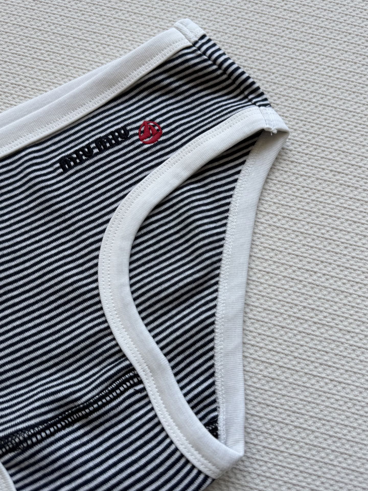 High-End Black and White Striped Female Suit: Miumi* 25Ss Spring Collection - 图片 5