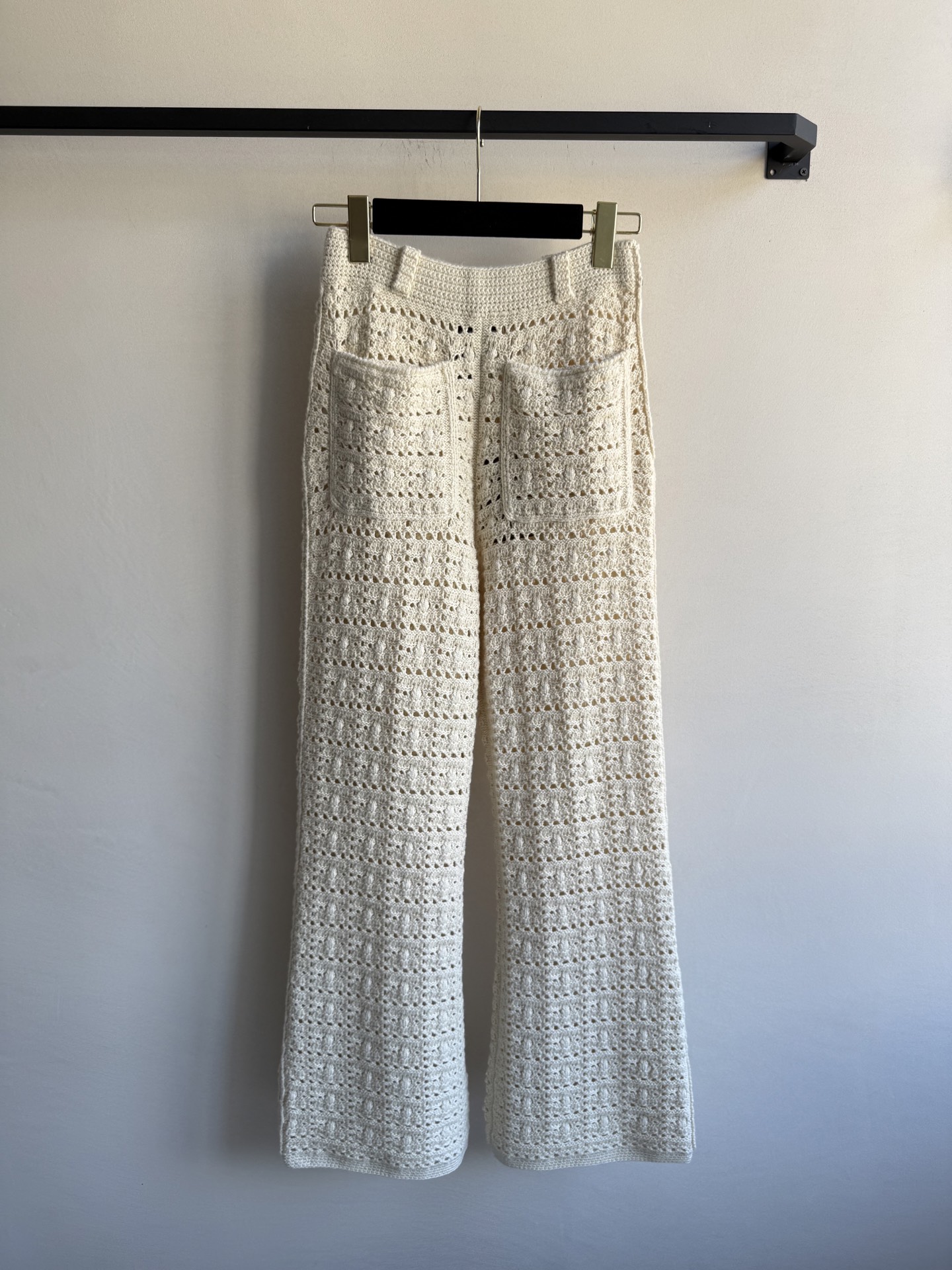 LoroPiana🆕，25s新品，缕空小性感慵懒自在的氛氛围！叠搭极简老钱风穿搭开衫立体勾织重工奢华神秘