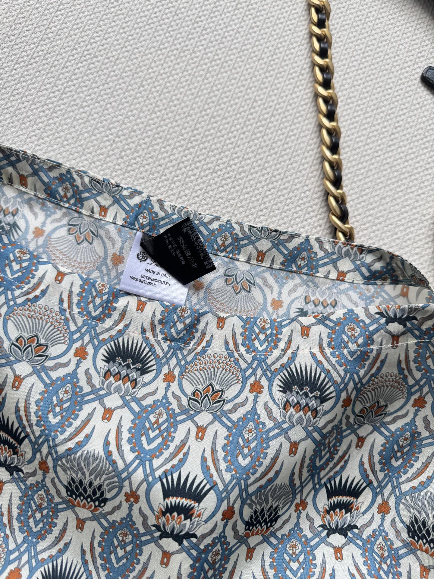 Luxurious Loro Piana Dress with Silk Details and Artichoke Pattern - 图片 9
