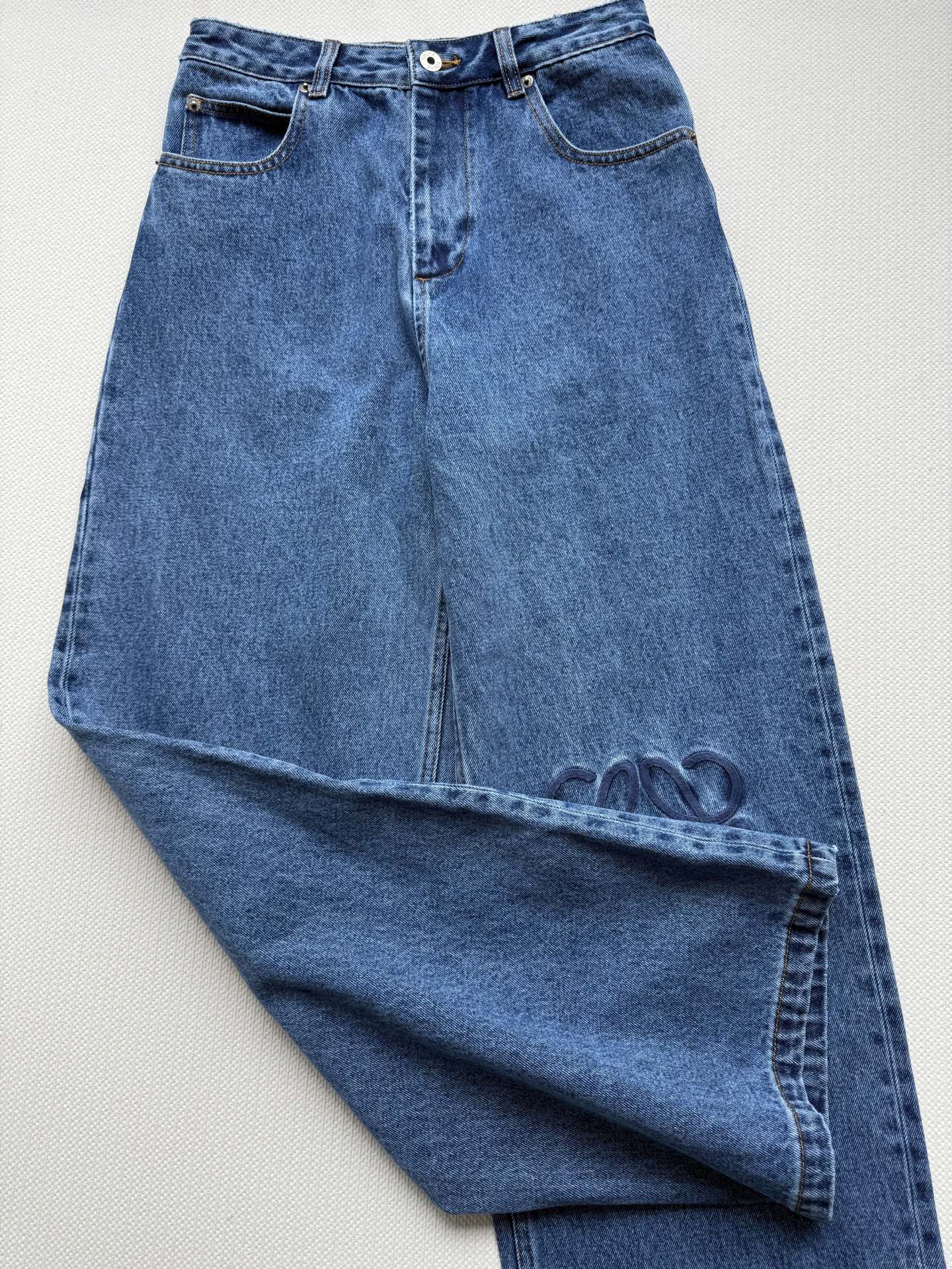 Loewe Embroidered Logo Denim Jeans - Spring/Summer 25 Collection 4 i1752385666368 2854 0 2
