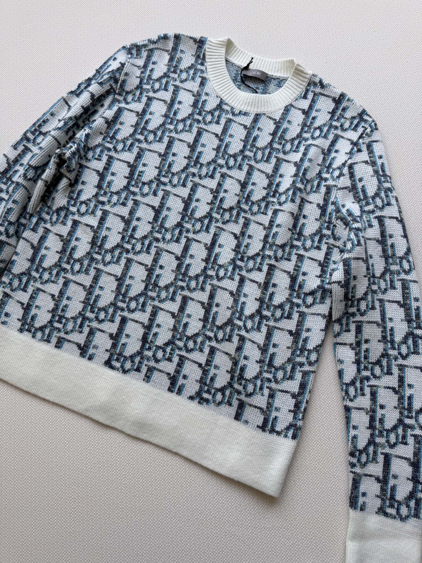 DIOR Women's Gray Wool Sweater with Embroidered Logo | Classic Relaxed Fit 4 i1753418931228 516 0 2