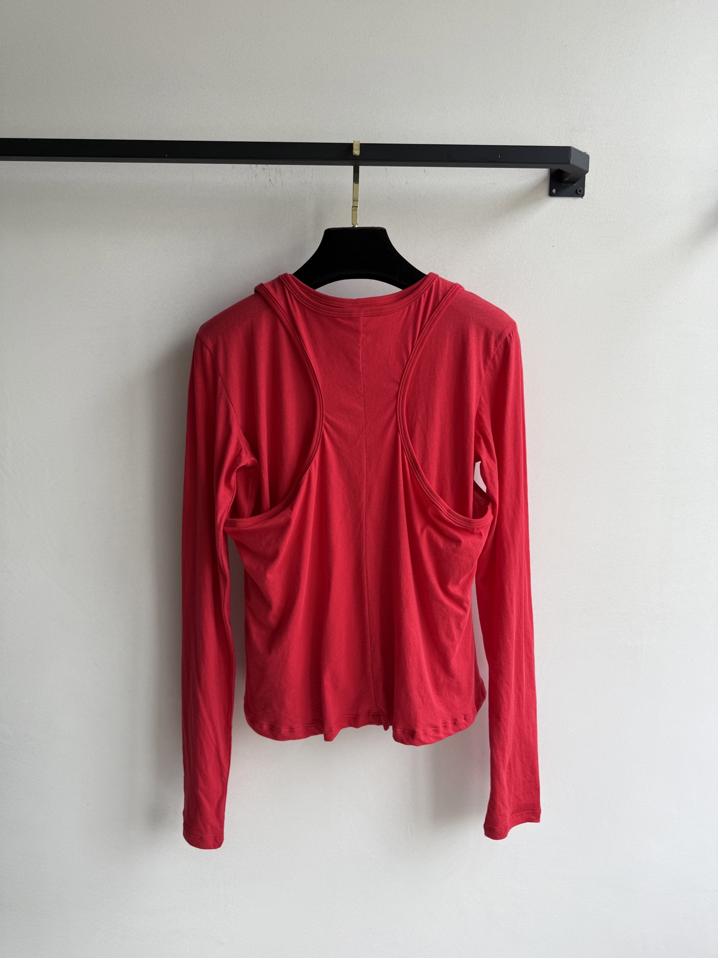 Stylish Two-Piece Female Suit for All Seasons, Unique and Comfortable Design - 图片 2
