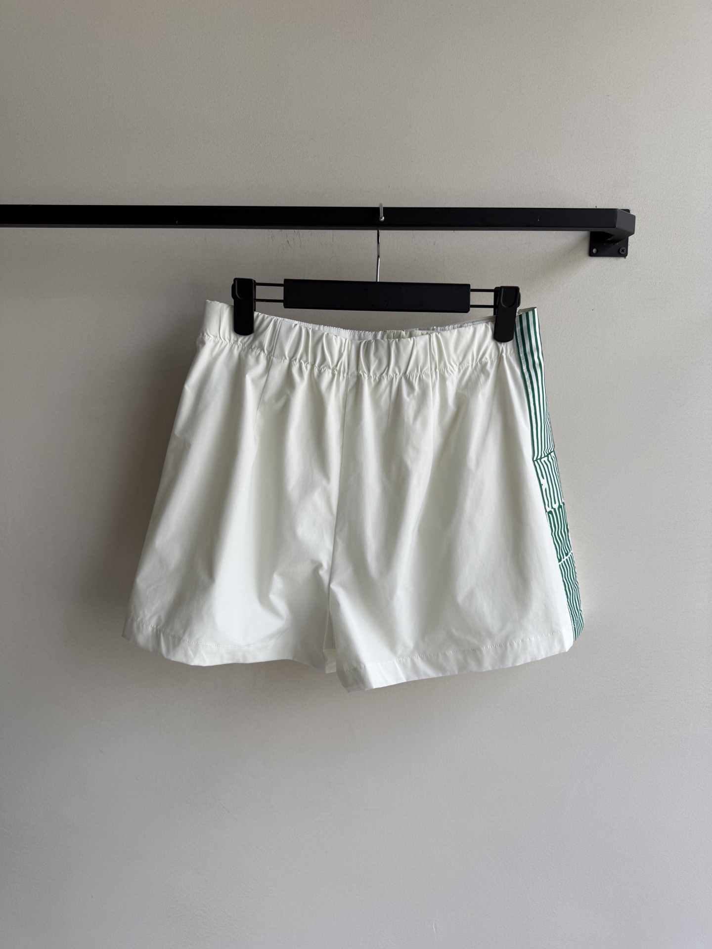 “Enhance Beauty with Packaged Dio 25FW New Tweezer: Comfortable and Stylish Lazy SML Dress” - 图片 2