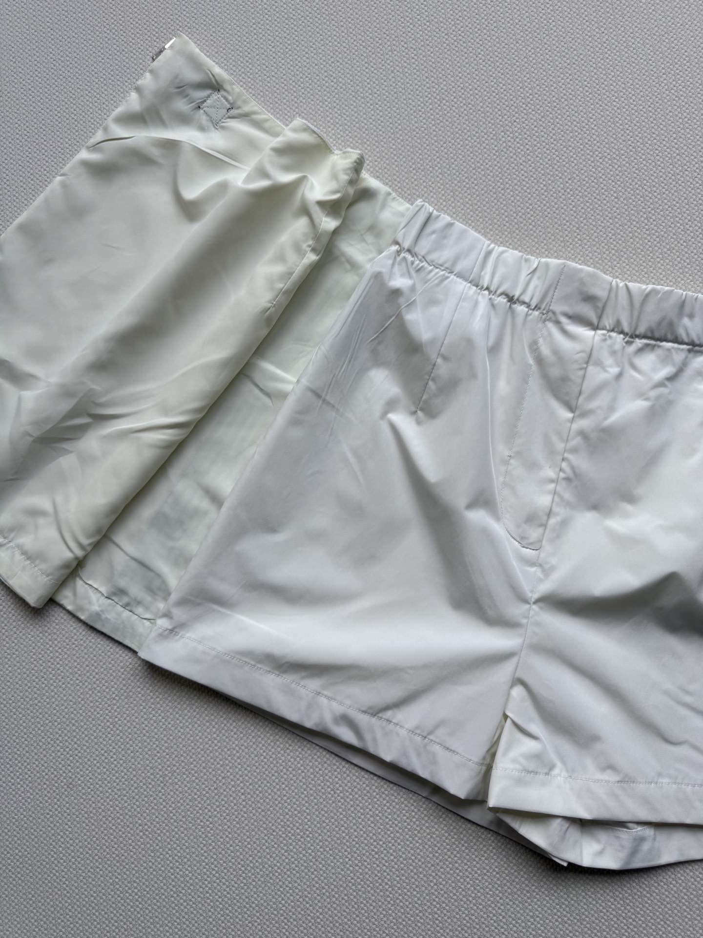 “Enhance Beauty with Packaged Dio 25FW New Tweezer: Comfortable and Stylish Lazy SML Dress” - 图片 5