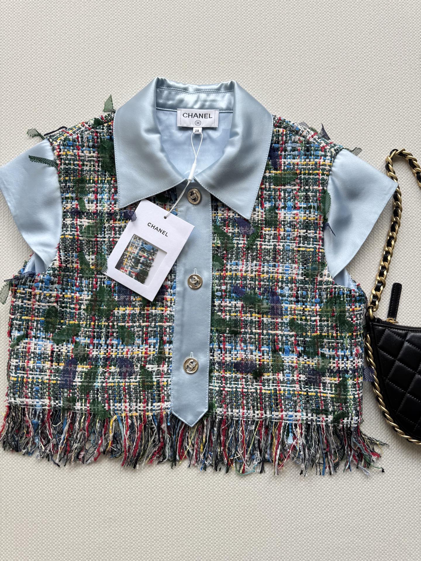 Chanel Color Block Tweed Sleeveless Top Blue Trim Women's Size 36-40 5 i1755753879825 8329 0 3
