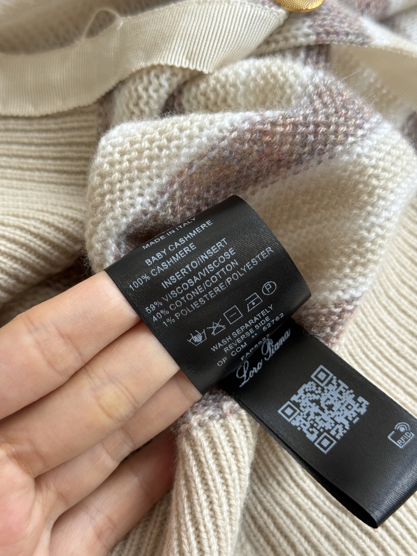 LoroPian*🆕25早秋新款高级配色条纹针织套头衫 温柔极致优雅的调调，简约风气质迷人。定制羊毛羊绒