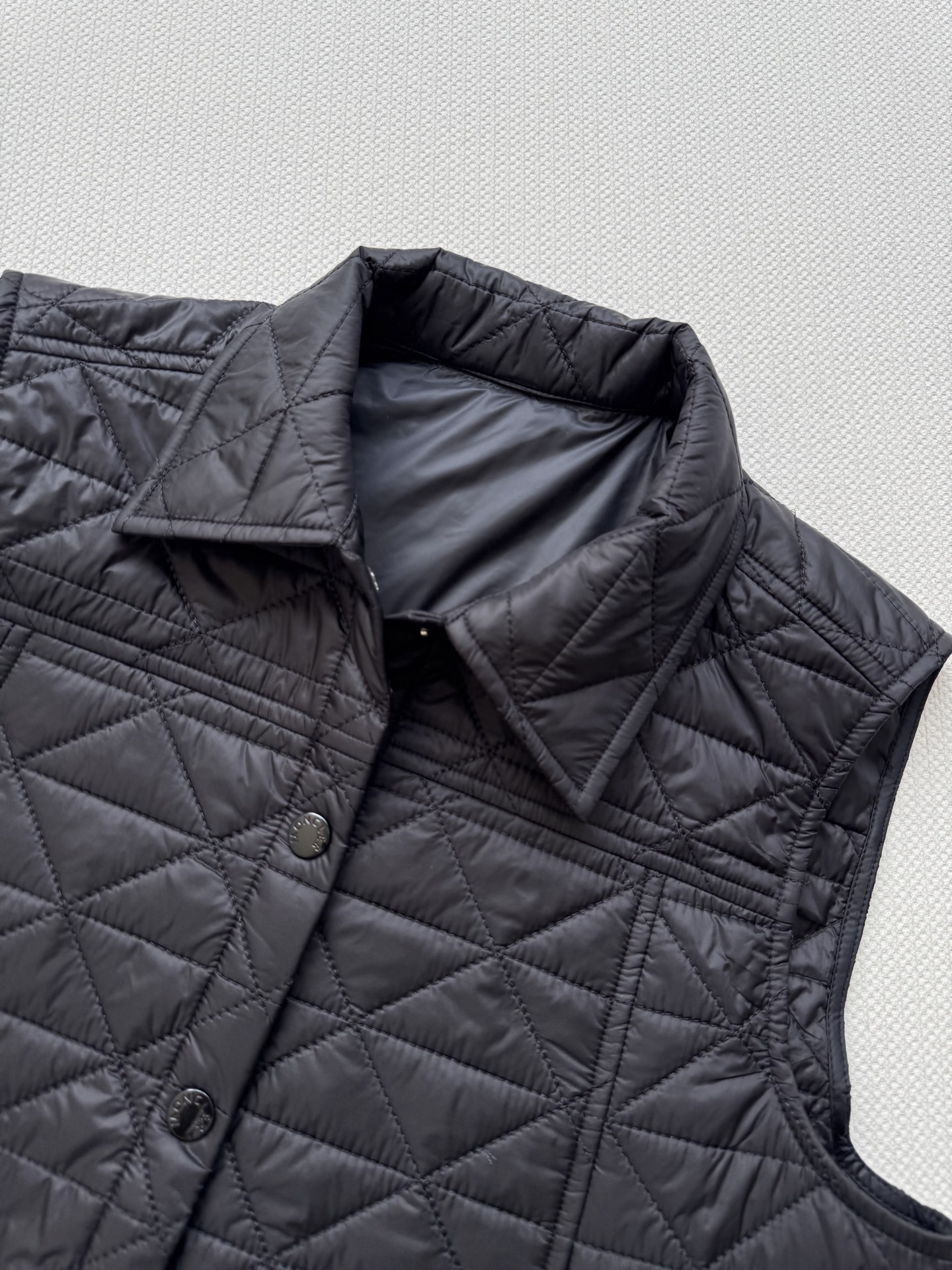 Moncle*🆕2025新品A摆藤格纹棉服马甲 定制YB防风防水尼龙材质 羽绒棉填充内里 整件轻型保暖 