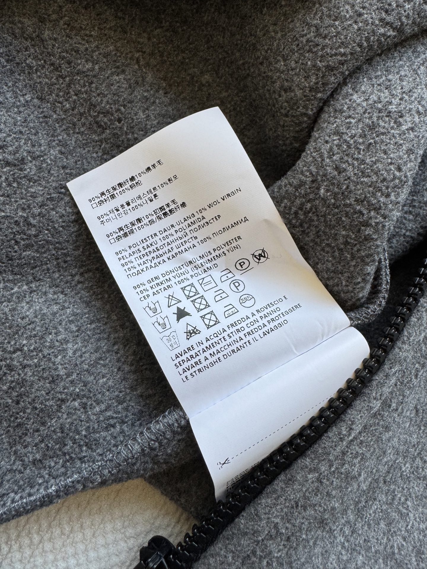 𝐌𝐢𝐮𝐌𝐢*25徽标刺绣摇粒绒连帽拉链外套miu家王炸外套回归！谁穿谁好看系列，学院减龄穿搭无压力，立体