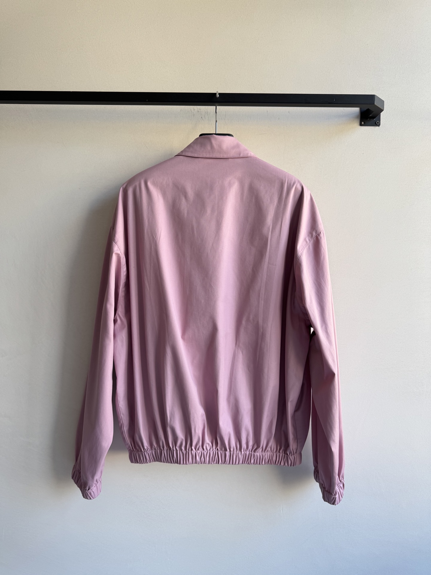 Ptad*🆕25SS早秋新款 老干部夹克棉外套✨经典翻领造型长袖休闲夹克，整体简洁更能突出定染颜色亮眼，