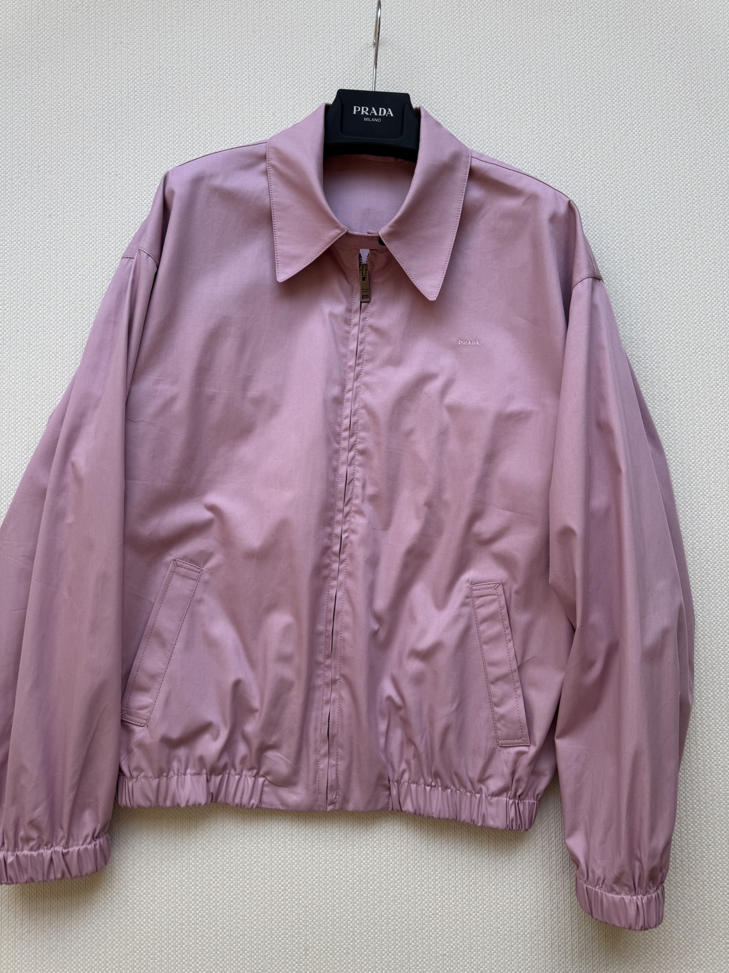 Ptad*🆕25SS早秋新款 老干部夹克棉外套✨经典翻领造型长袖休闲夹克，整体简洁更能突出定染颜色亮眼，