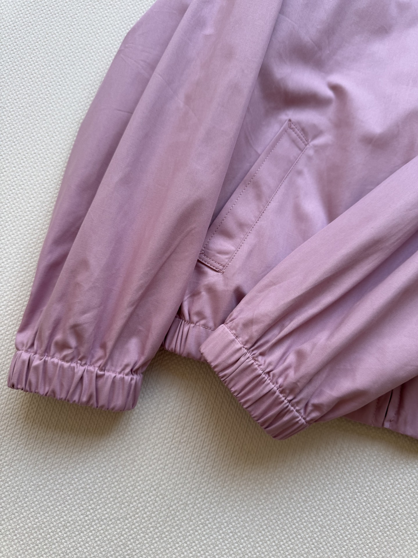 Ptad*🆕25SS早秋新款 老干部夹克棉外套✨经典翻领造型长袖休闲夹克，整体简洁更能突出定染颜色亮眼，