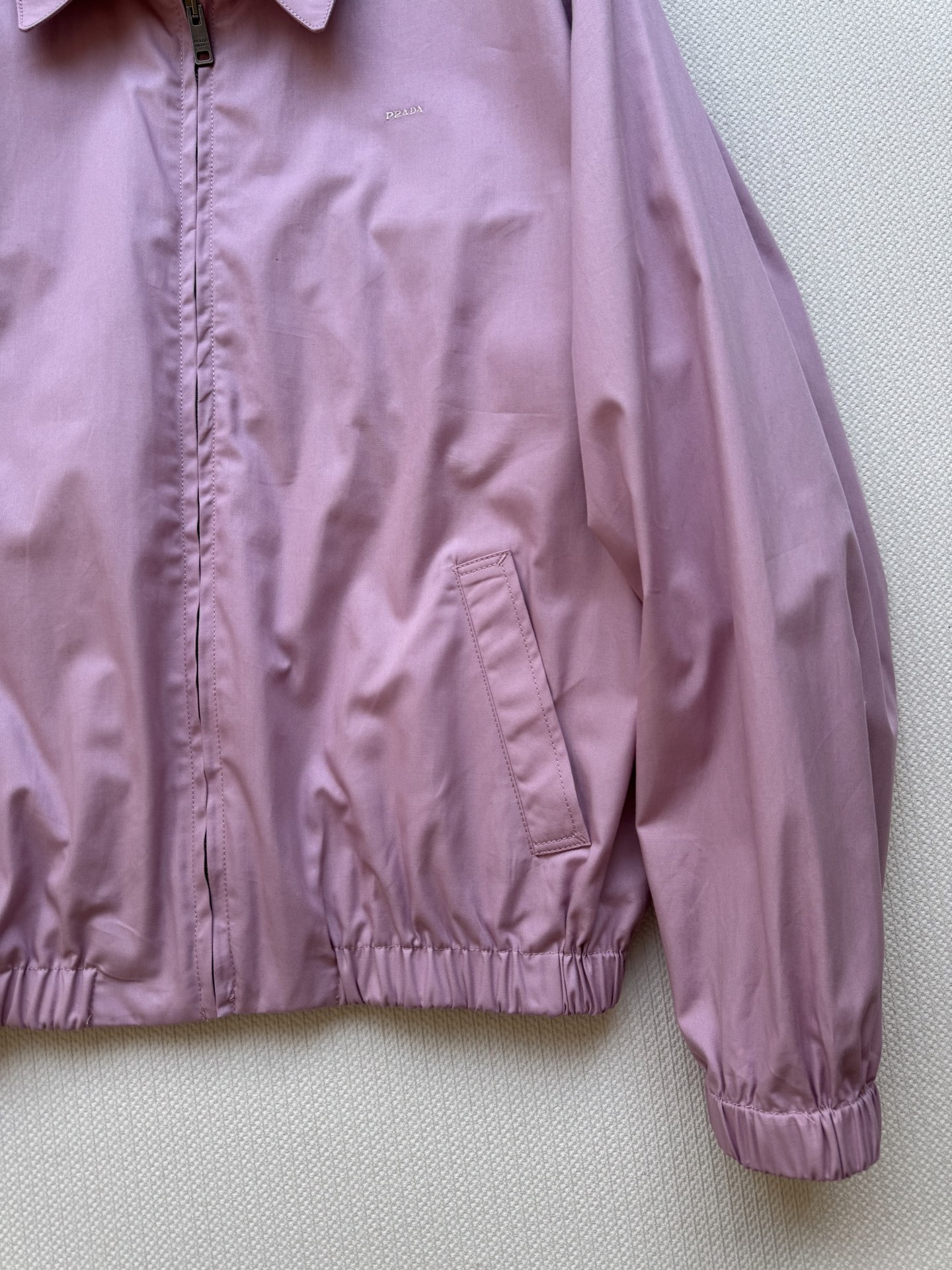 Ptad*🆕25SS早秋新款 老干部夹克棉外套✨经典翻领造型长袖休闲夹克，整体简洁更能突出定染颜色亮眼，