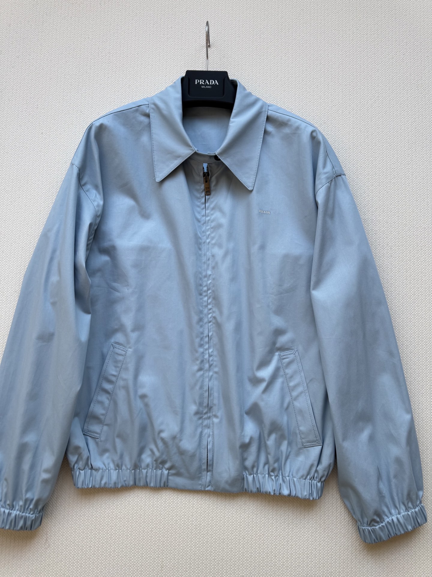 Ptad*🆕25SS早秋新款 老干部夹克棉外套✨经典翻领造型长袖休闲夹克，整体简洁更能突出定染颜色亮眼，