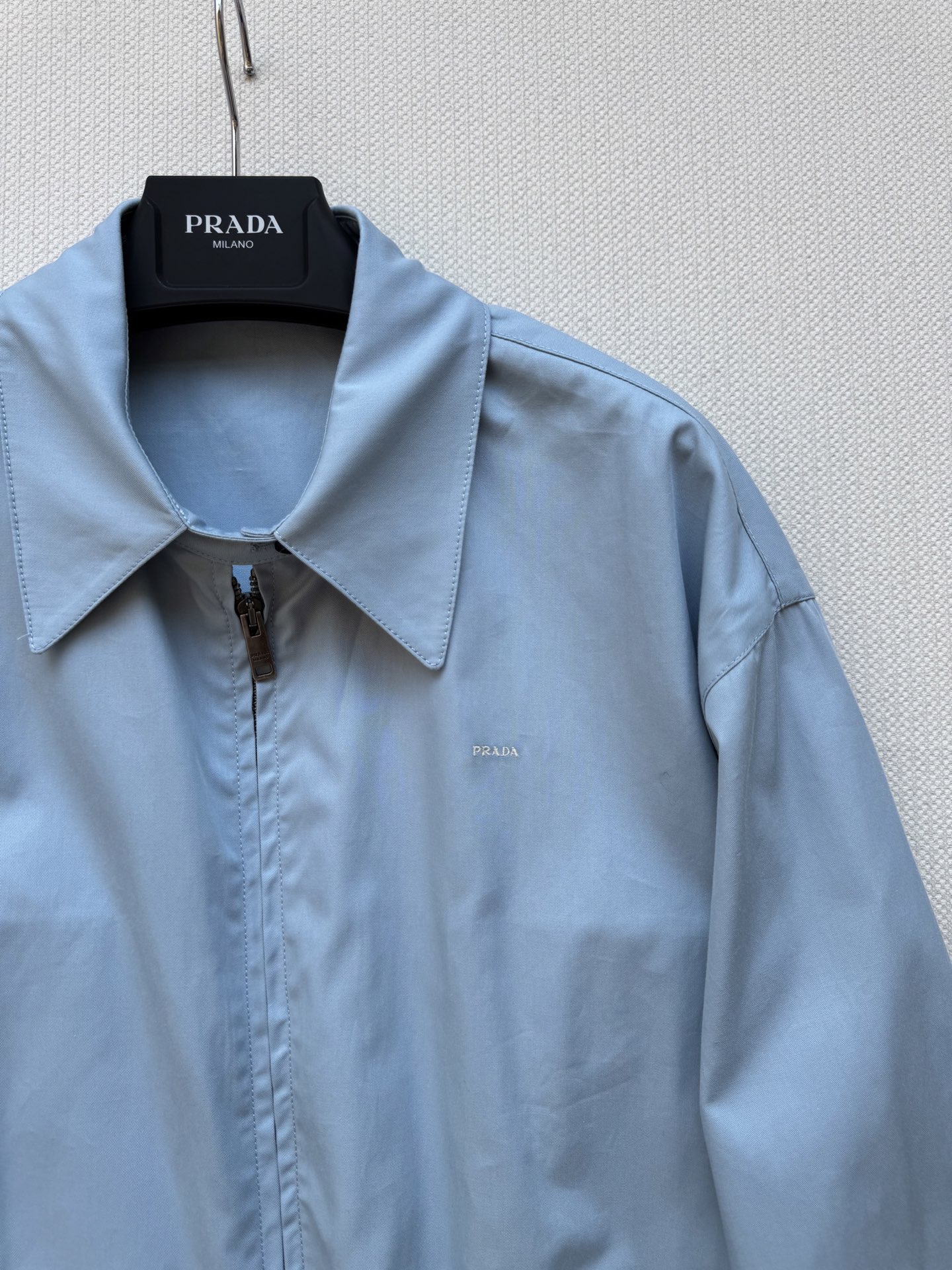 Ptad*🆕25SS早秋新款 老干部夹克棉外套✨经典翻领造型长袖休闲夹克，整体简洁更能突出定染颜色亮眼，