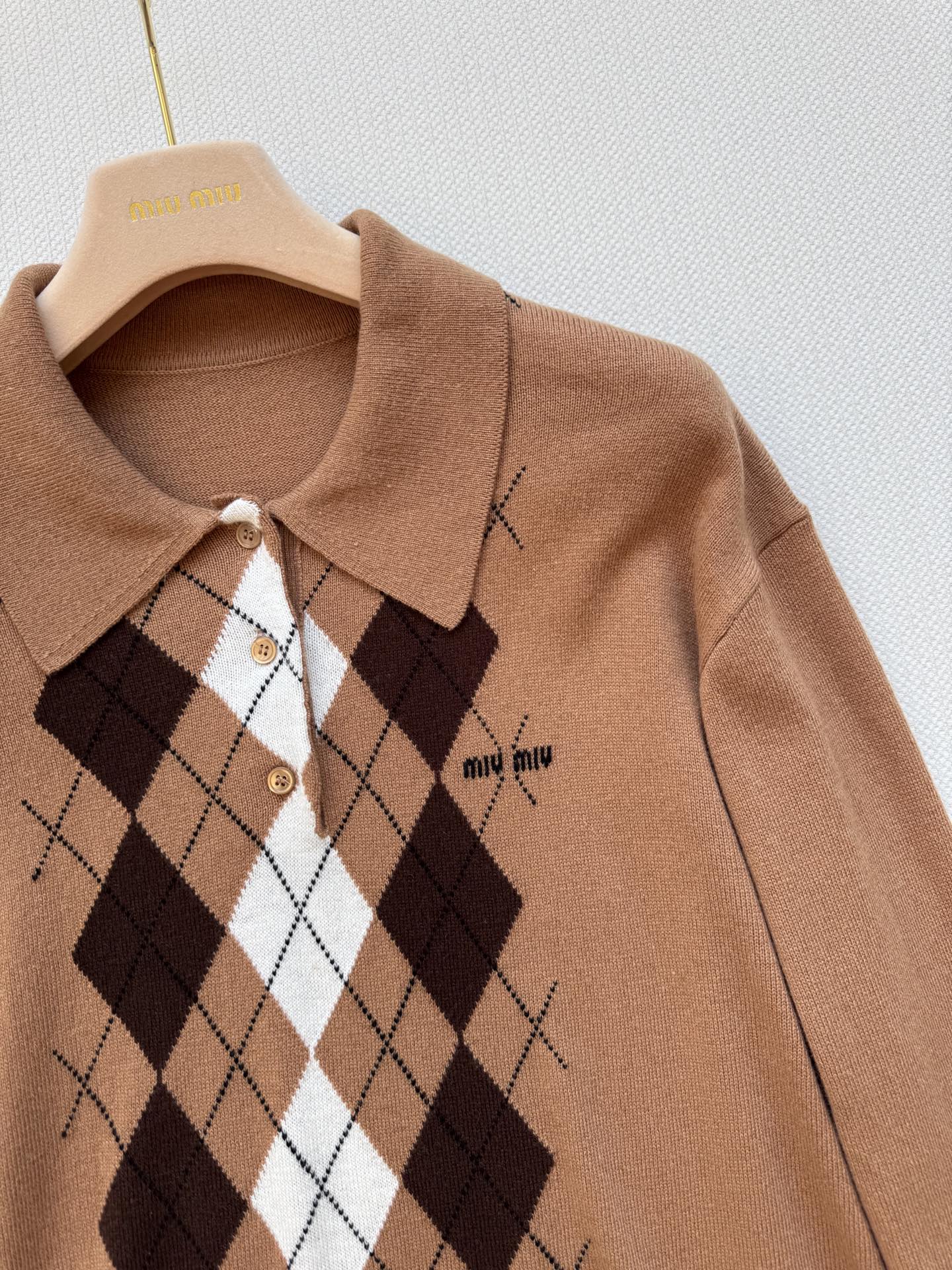 miumi*🆕新款，减龄学院风格羊绒毛衣，超显嫩的😘ＳＭＬ.