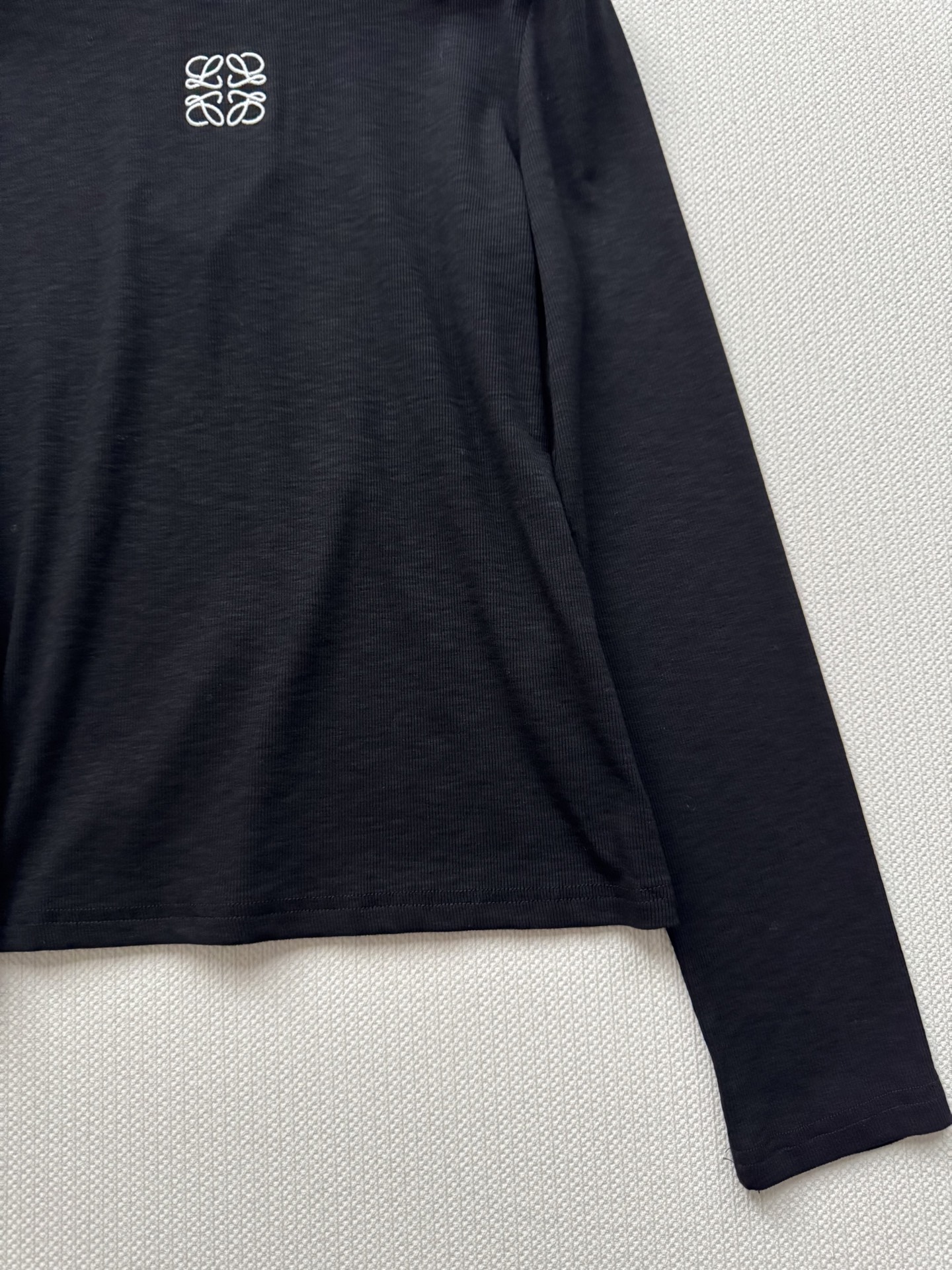 Loew*🆕新款，休闲打底，3⃣️色ＳＭＬ.