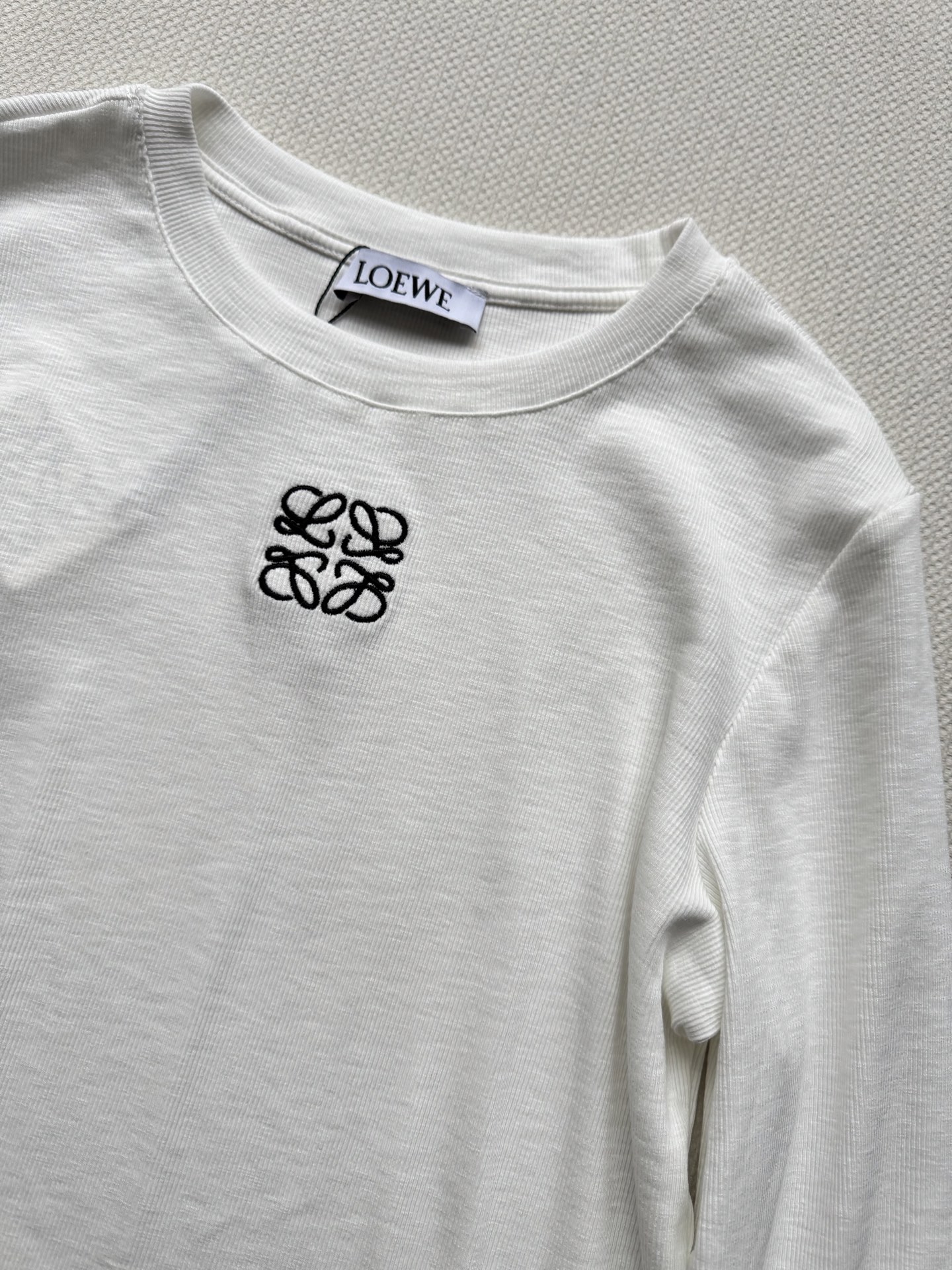 Loew*🆕新款，休闲打底，3⃣️色ＳＭＬ.