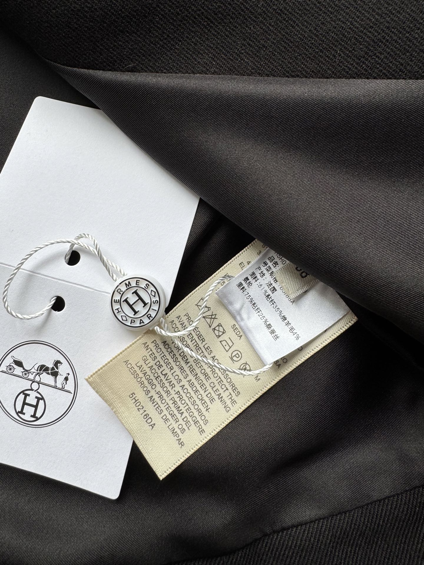 Hermé*🆕新款外套，YB开发高品质版本，超级帅气干练的夹克外套，低调奢华😘ＳＭＬ.