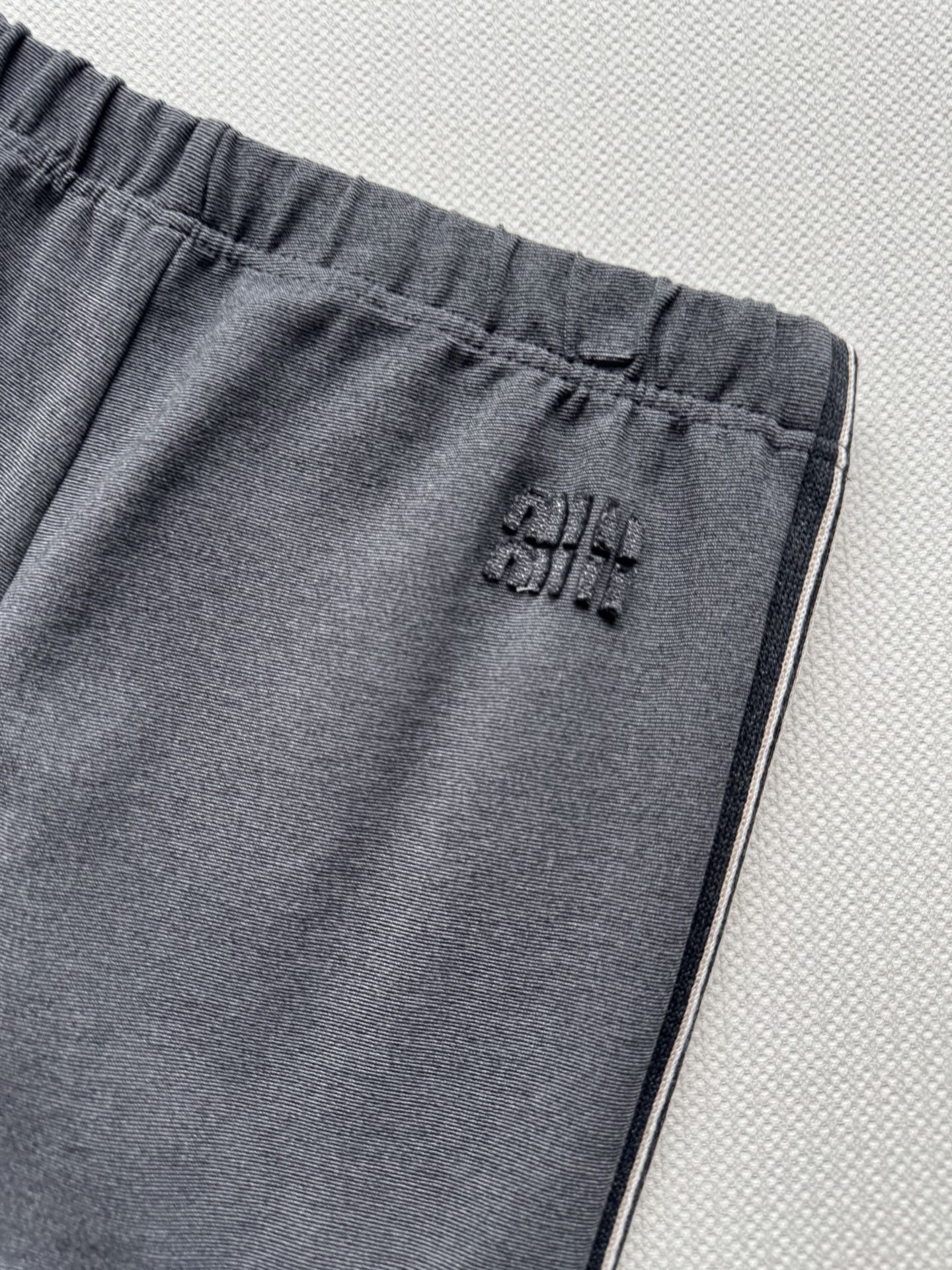 Miumi* 🆕25Fw早秋新款 美拉德色系织带休闲长裤丨原版开发！高版出品！高克重定制密织面料 裤身两