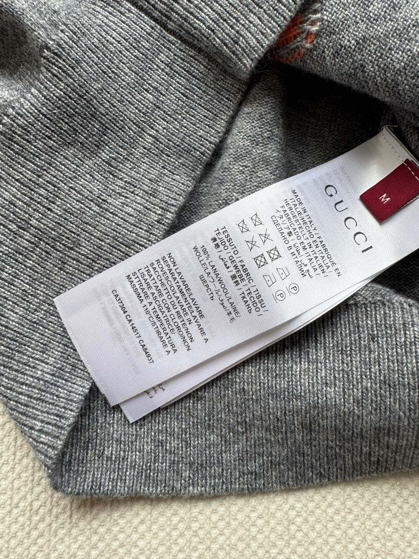 Gucc*🆕新款圆领毛衣，羊毛衫ＳＭＬ.