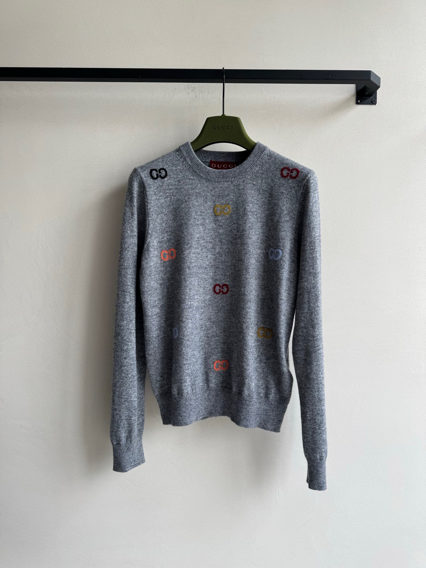 Gucc*🆕新款圆领毛衣，羊毛衫ＳＭＬ.