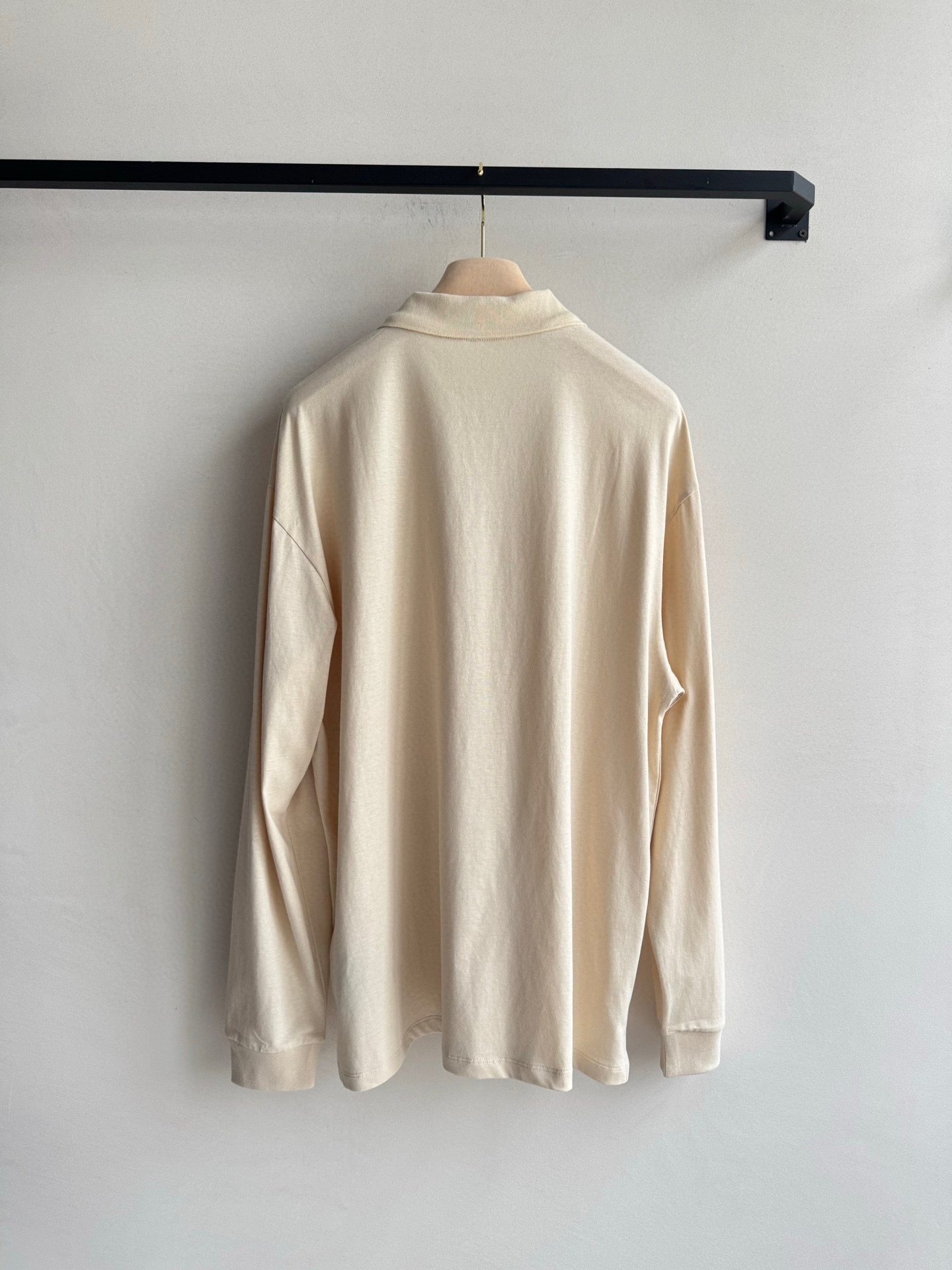 miumi*🆕新款，休闲时尚穿搭，polo衫宽松版型😘ＳＭＬ.