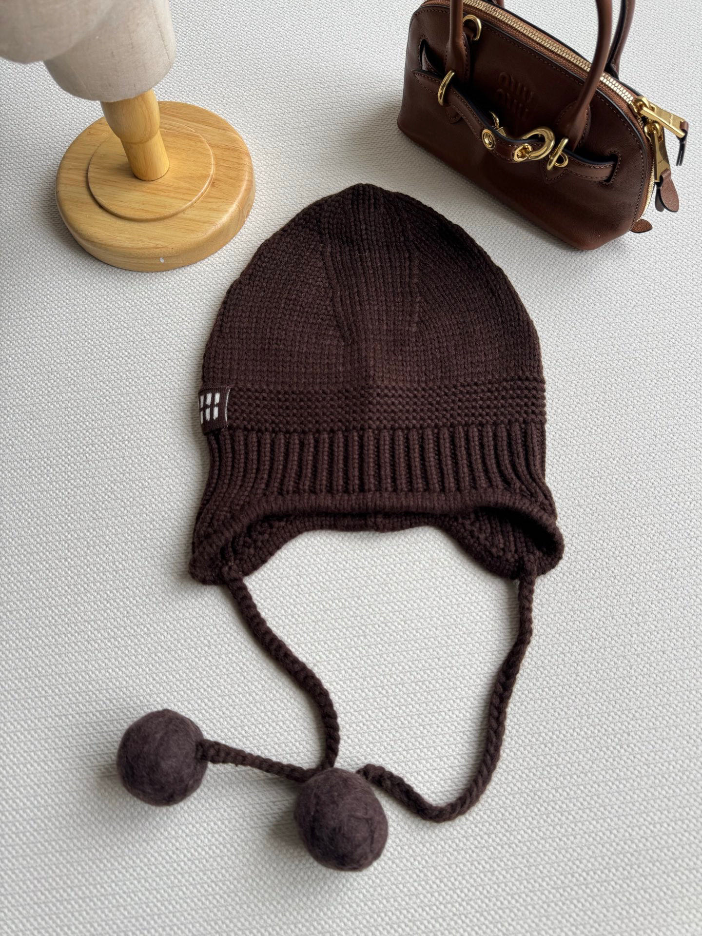 miumi*🆕新款，毛球帽，保暖又好看😍