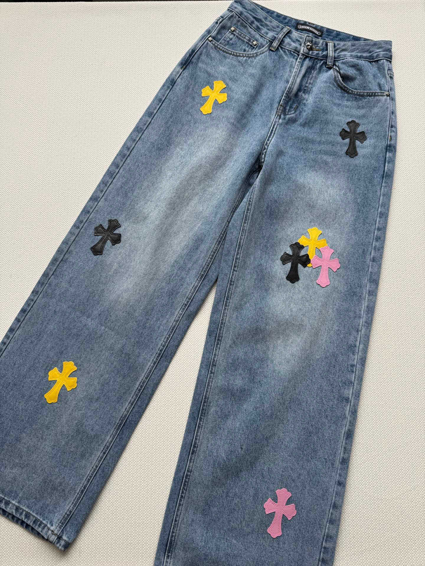 克罗心🆕新款，直筒牛仔裤👖ＳＭＬ.