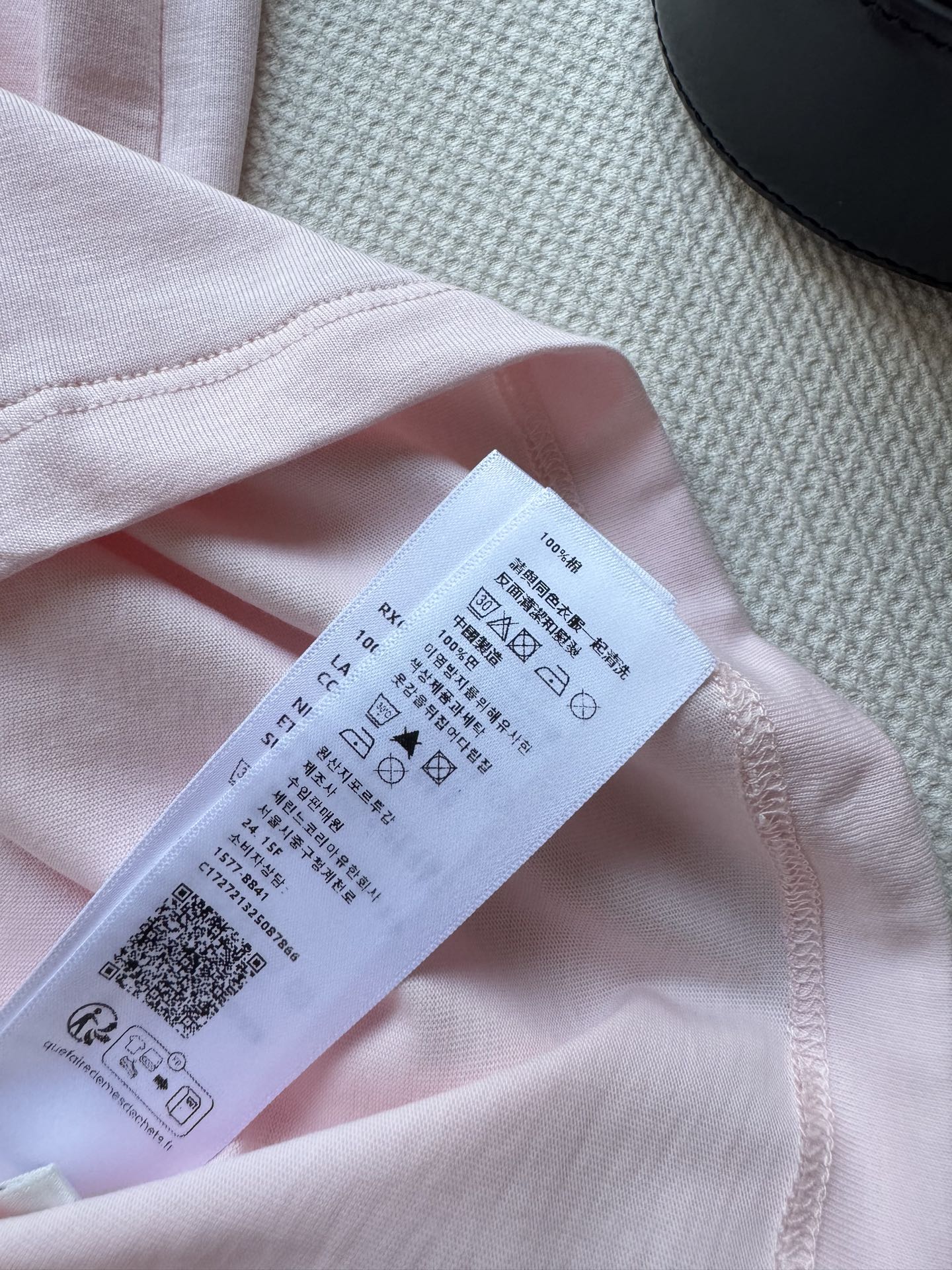 Celin* 25FW秋冬新款 字母印花圆领短袖T恤 原版开发！高版出品！采用高品质棉感面料，亲肤透气且