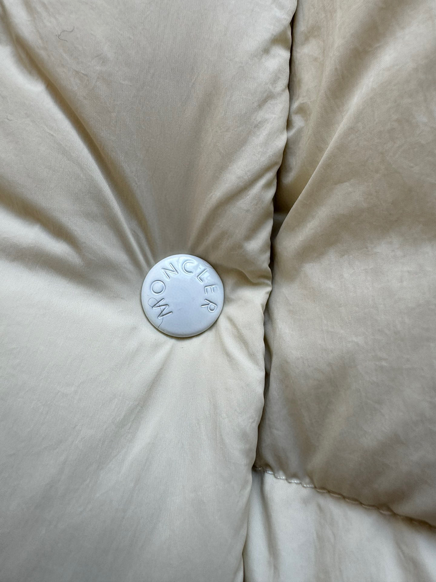 Moncle*🆕蒙口新款Verone羽绒服真是神中神!打造出了四种全新穿法!双面可穿+可拆卸袖边!Buf