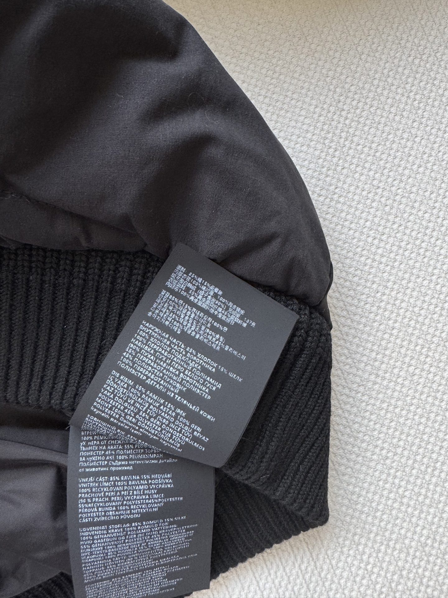 Prad* 🆕25Fw秋冬新款 三角徽标立领府绸质感羽绒服夹克外套 原版开发！高版出品！以立领设计重构经