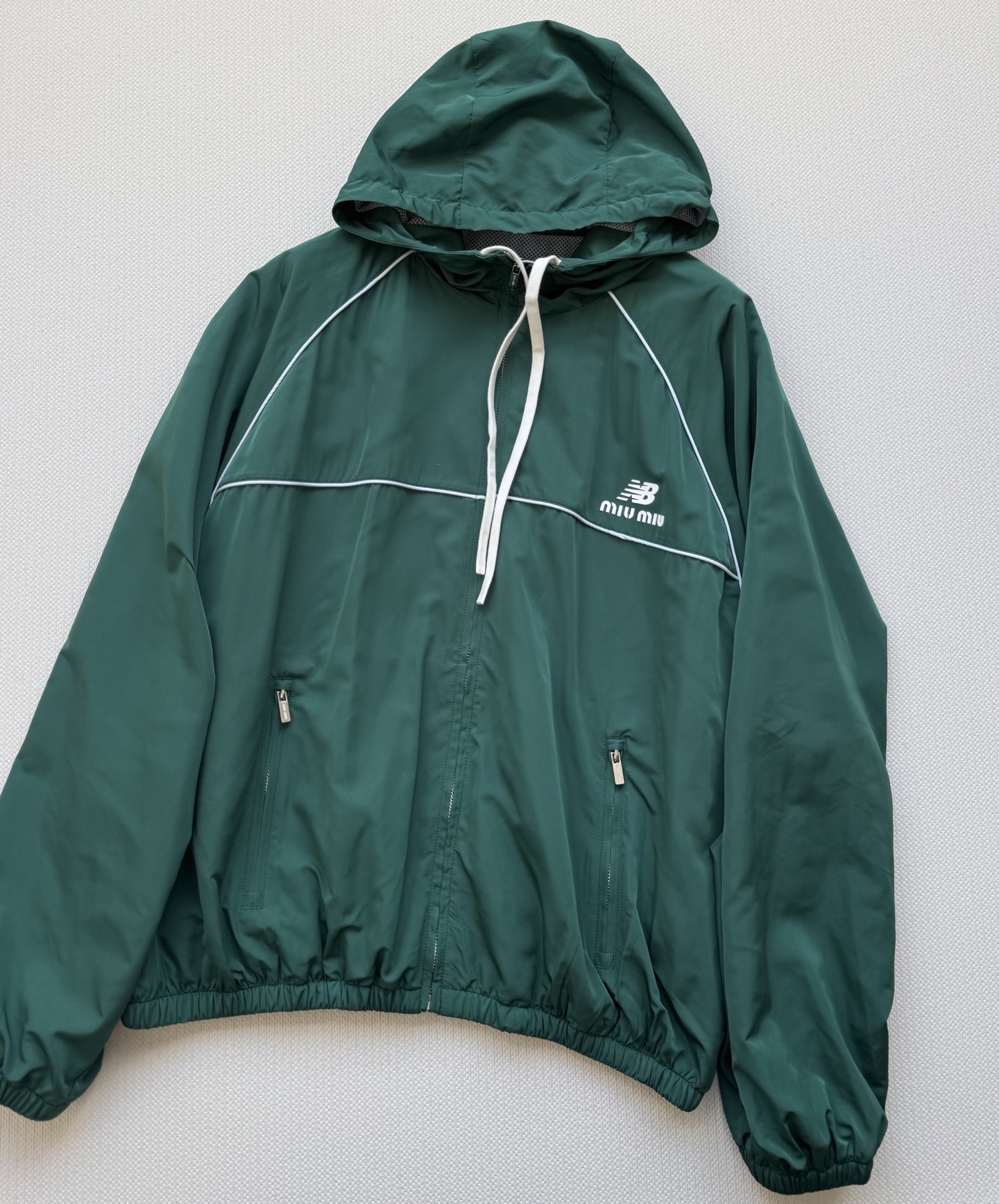 miumi*Newbalanc*🆕联名合作新款，休闲网球运动风格，融合创新技术打造，潮流搭配💚ＳＭＬ.